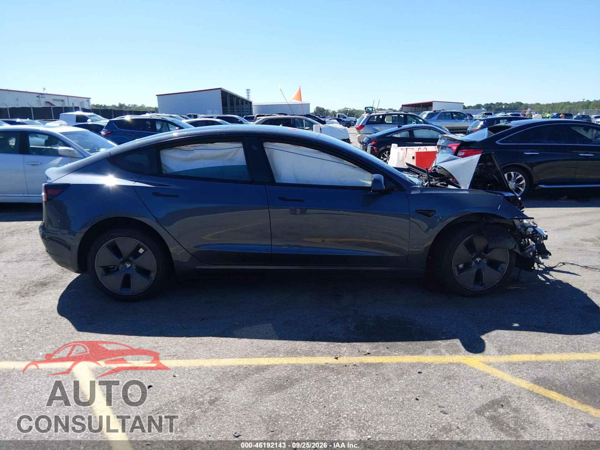 TESLA MODEL 3 2023 - 5YJ3E1EA5PF662299