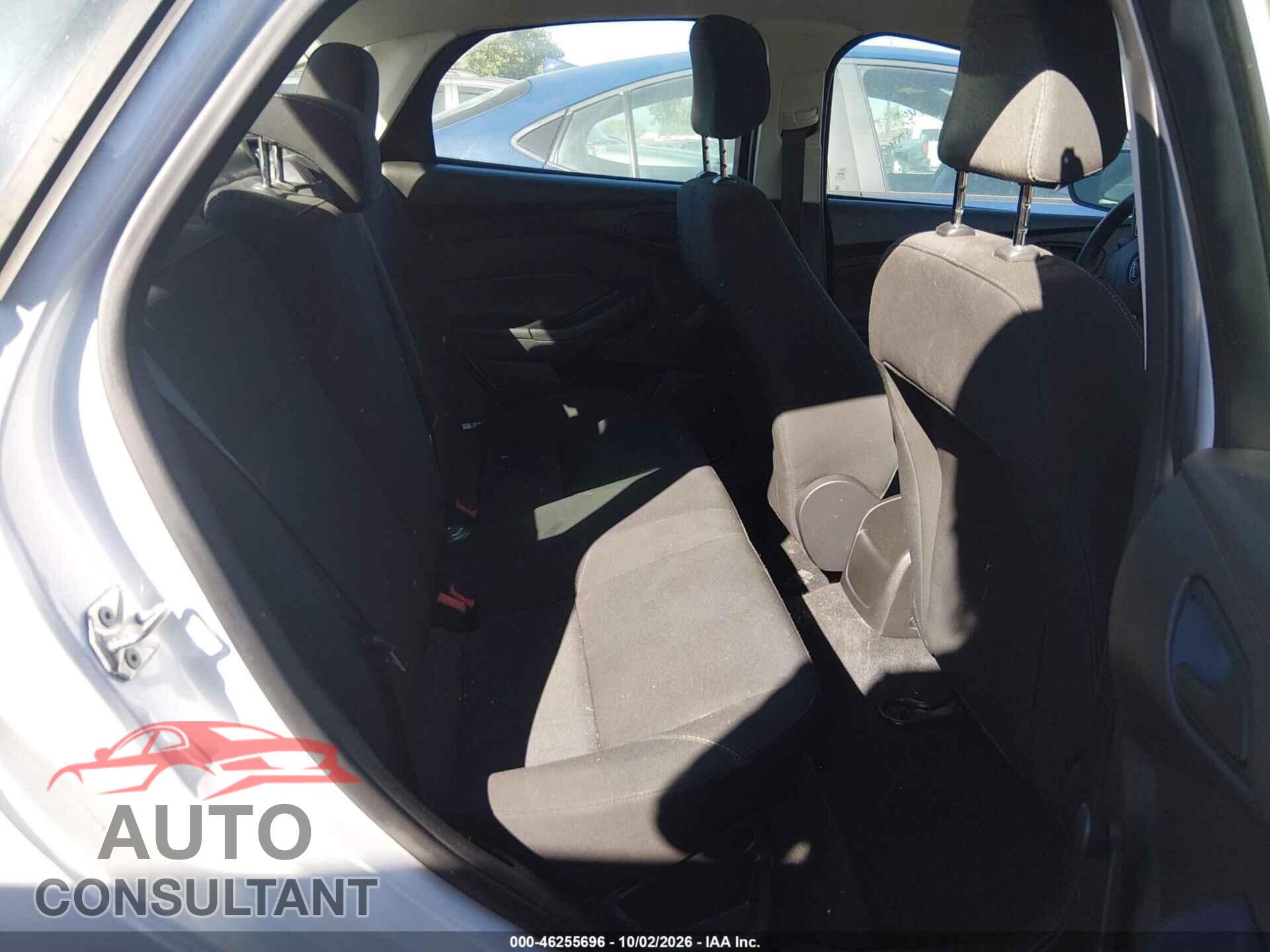 FORD FOCUS 2016 - 1FADP3E28GL228643