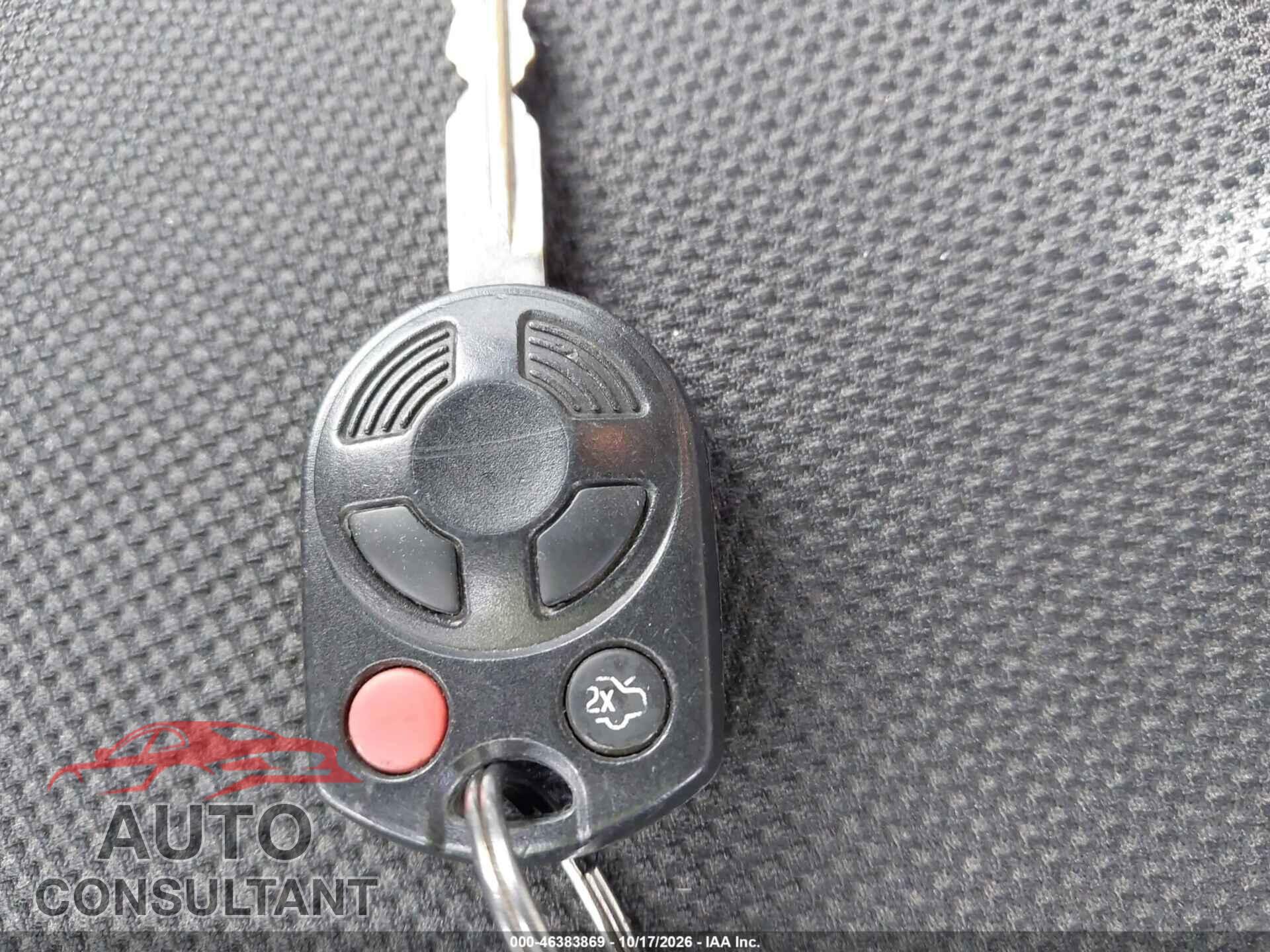FORD ESCAPE 2010 - 1FMCU9D77AKB95481