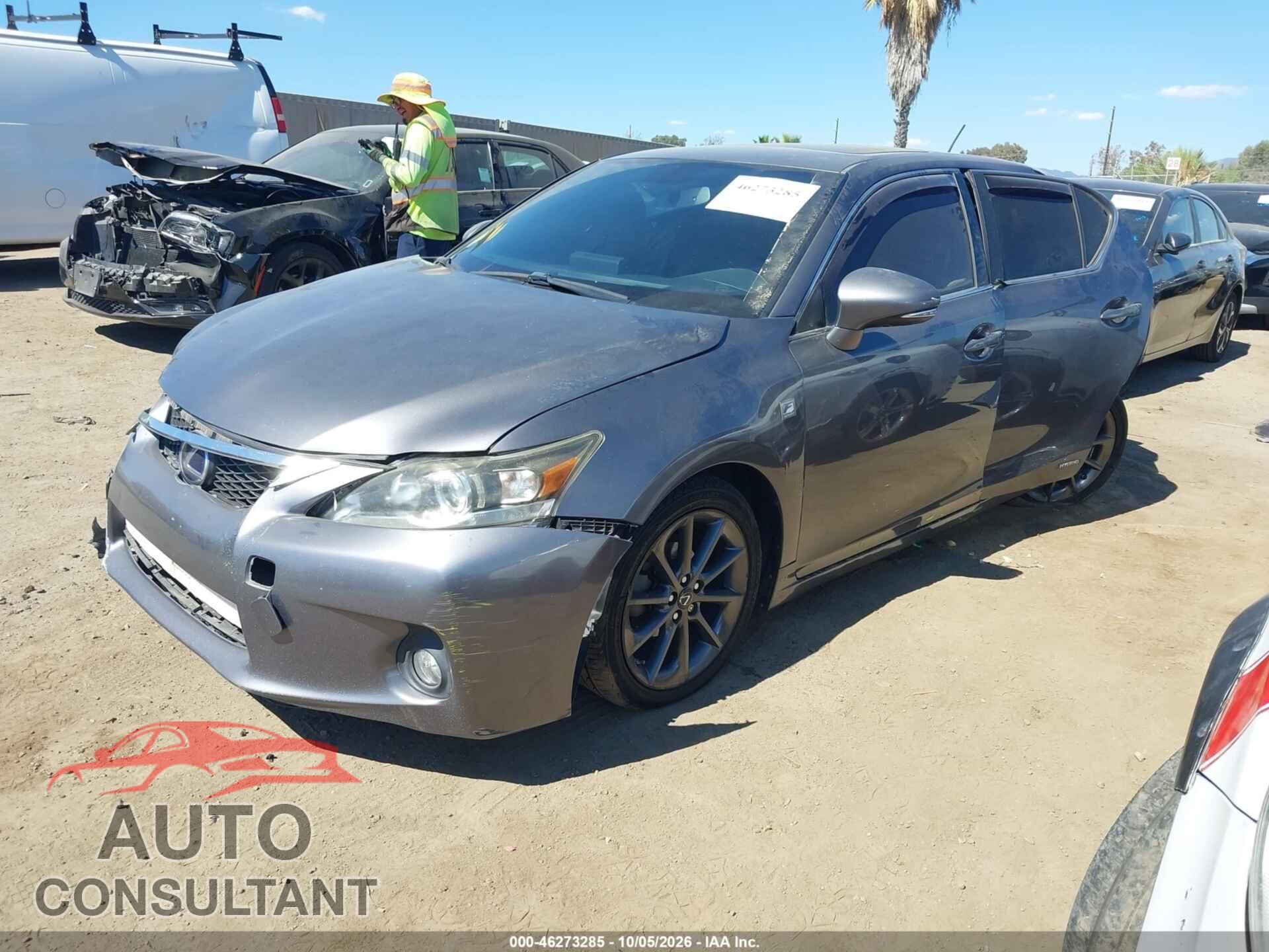 LEXUS CT 200H 2013 - JTHKD5BH3D2128562
