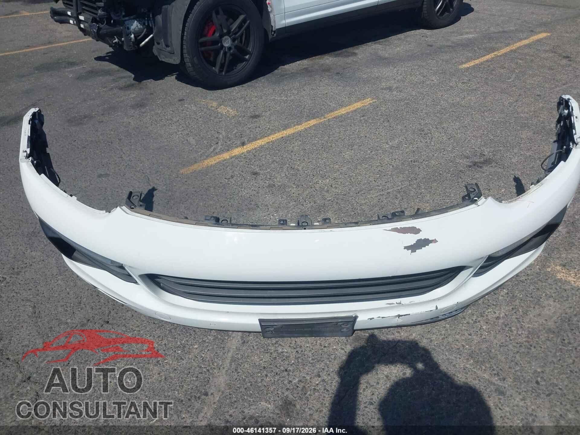 PORSCHE CAYENNE 2016 - WP1AA2A29GLA04794