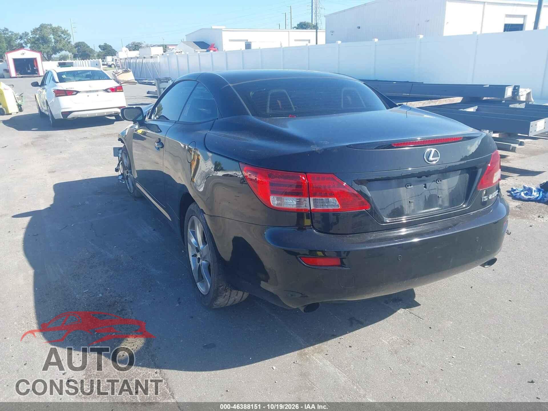 LEXUS IS 250C 2011 - JTHFF2C26B2520887