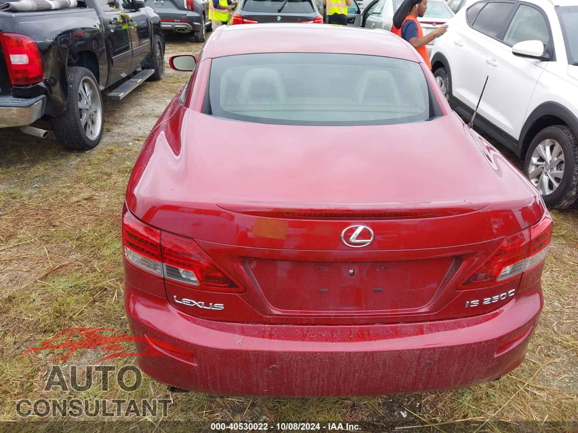 LEXUS IS 250C 2010 - JTHFF2C25A2510074