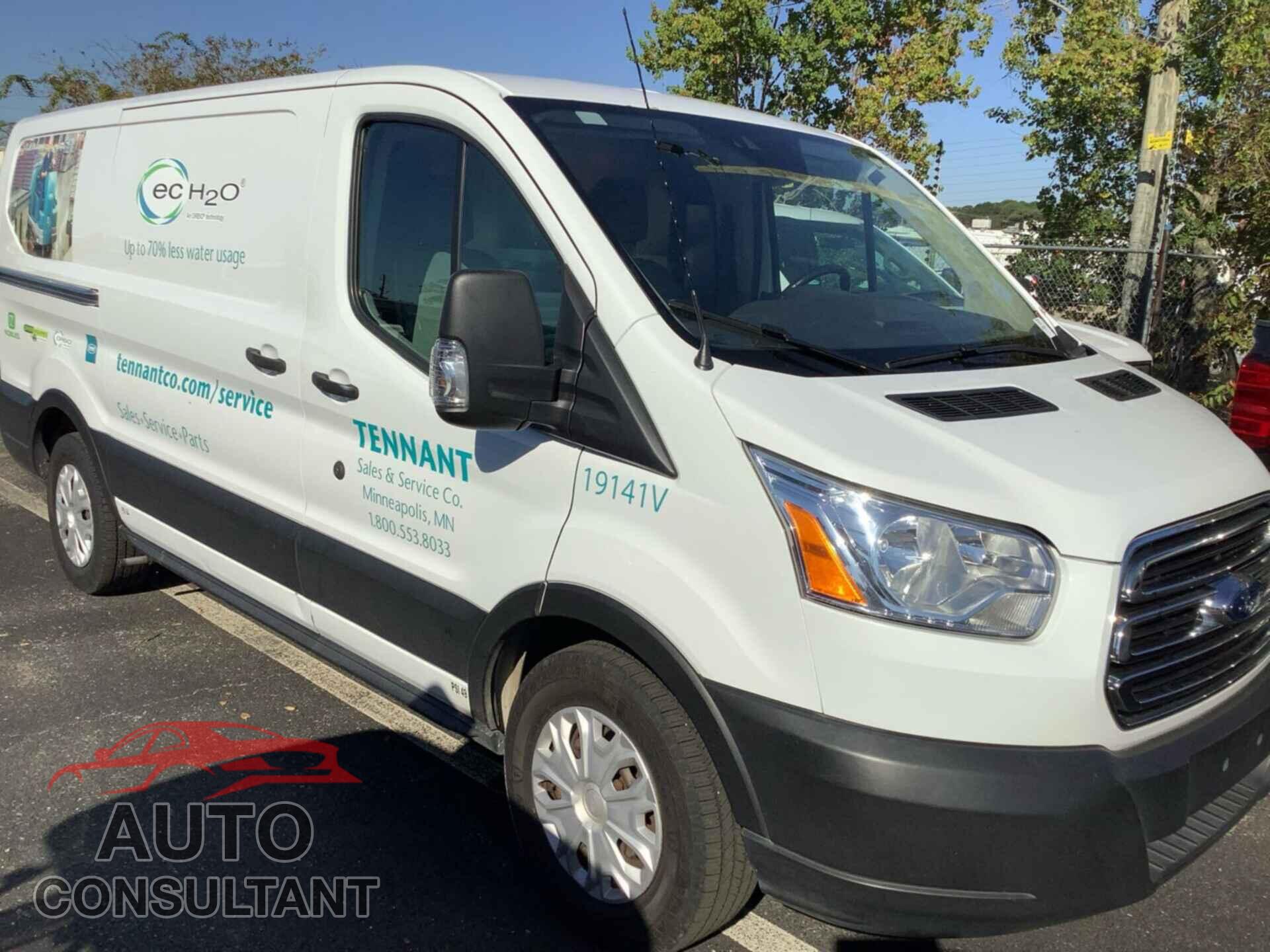 FORD TRANSIT 2019 - 1FTYE1YM8KKB48180