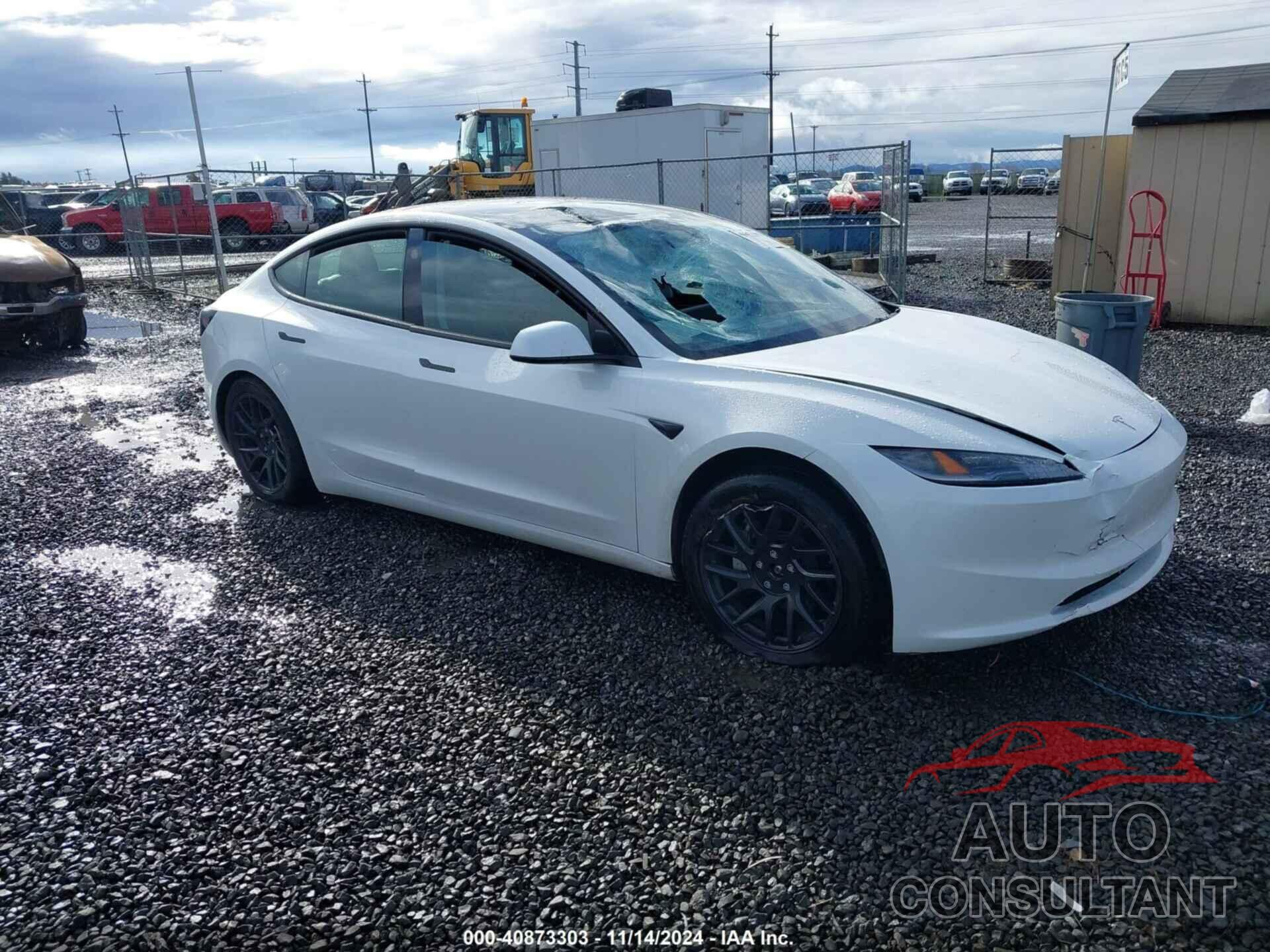 TESLA MODEL 3 2024 - 5YJ3E1EB2RF799986