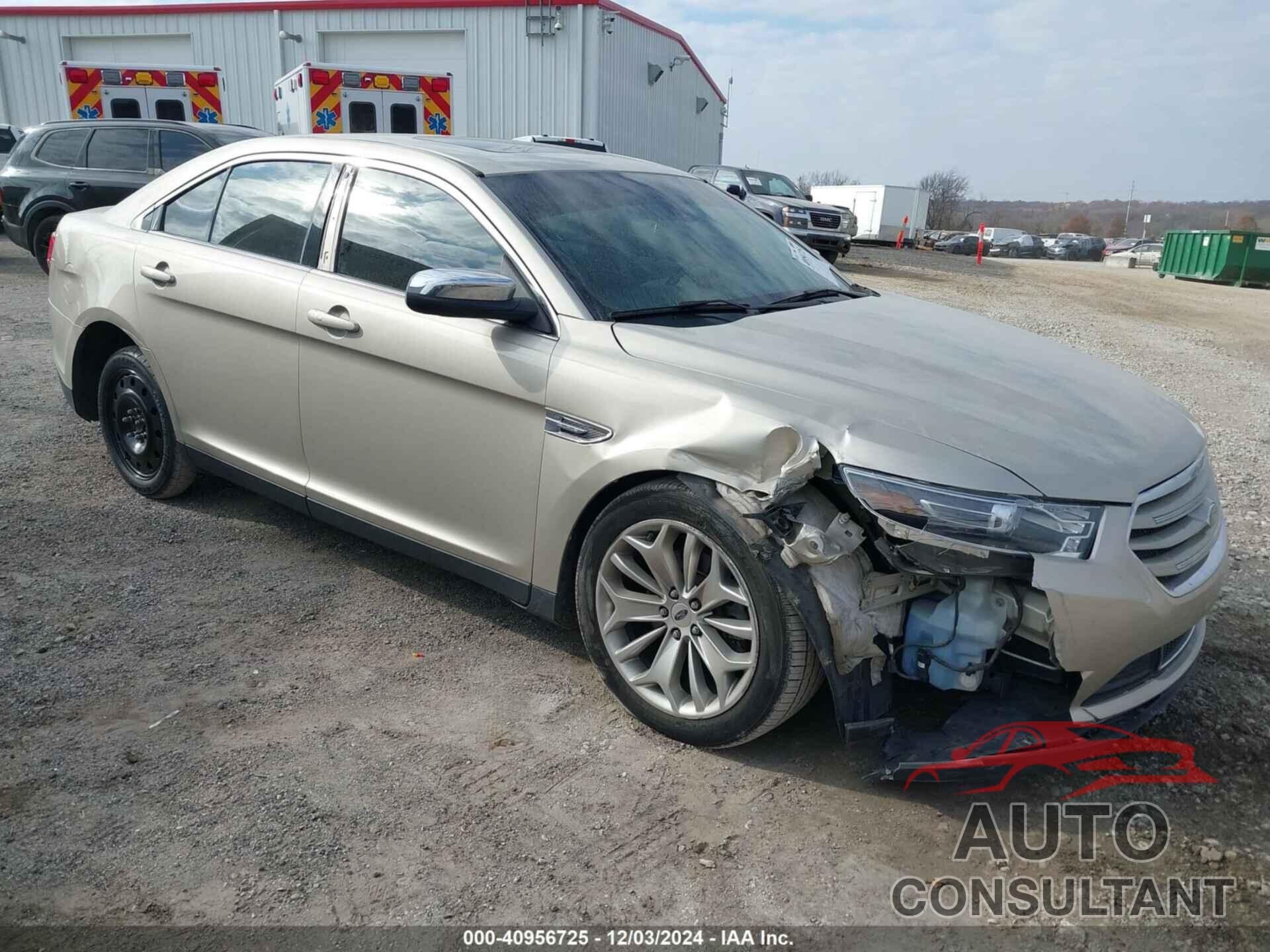 FORD TAURUS 2018 - 1FAHP2F88JG130291