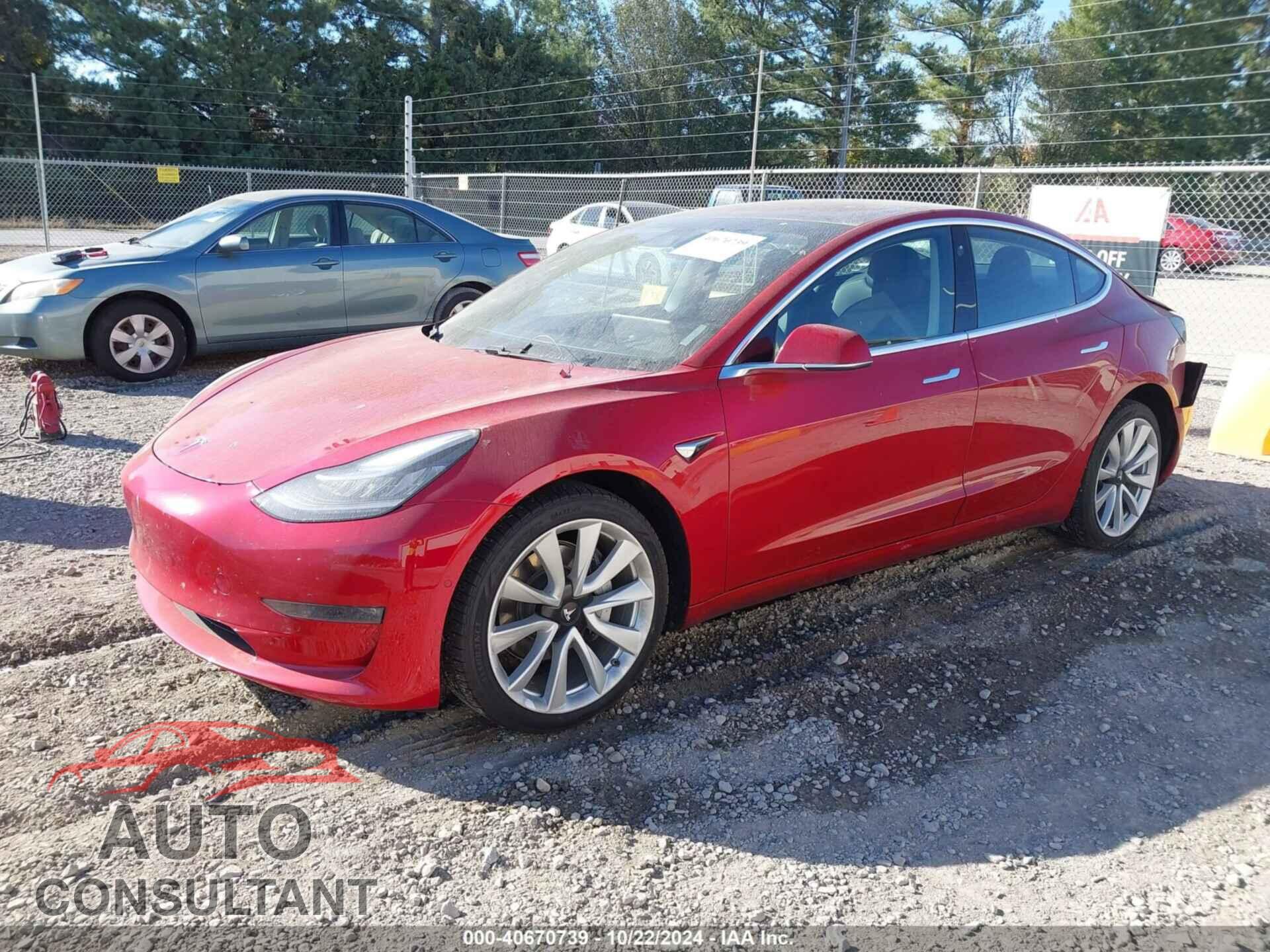 TESLA MODEL 3 2018 - 5YJ3E1EA5JF011035