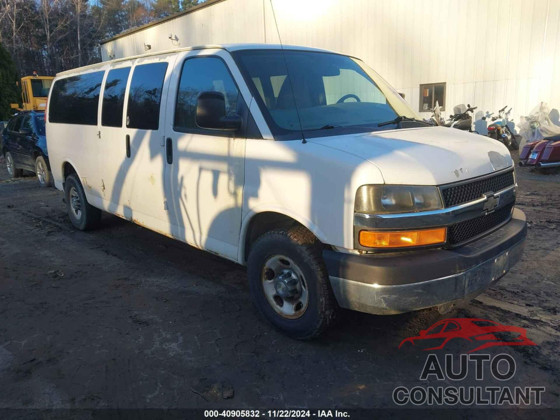 CHEVROLET EXPRESS 3500 2012 - 1GAZG1FGXC1142697