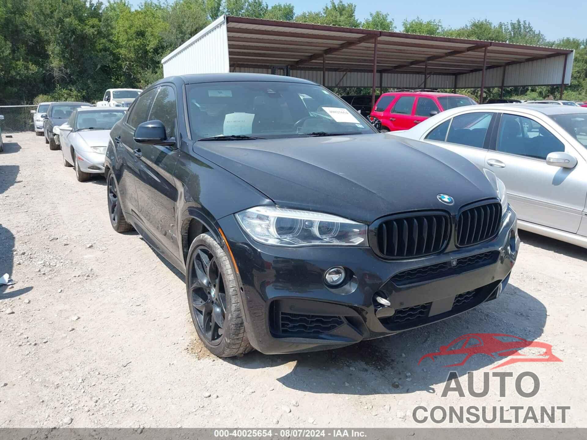 BMW X6 2018 - 5UXKU6C58J0W39038