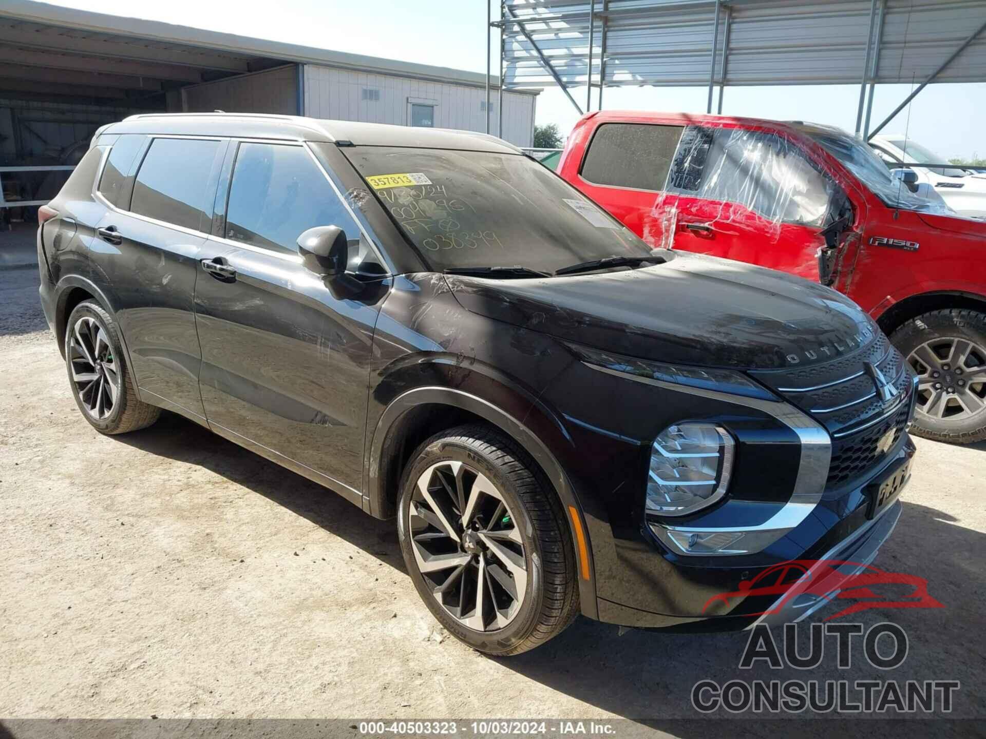 MITSUBISHI OUTLANDER 2024 - JA4J3WA82RZ038349