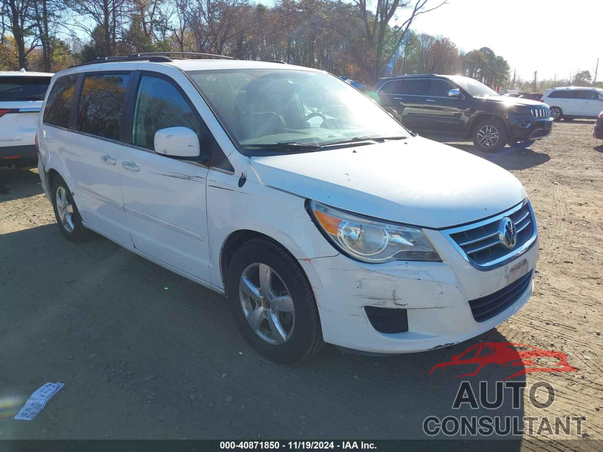 VOLKSWAGEN ROUTAN 2009 - 2V8HW54X69R503352