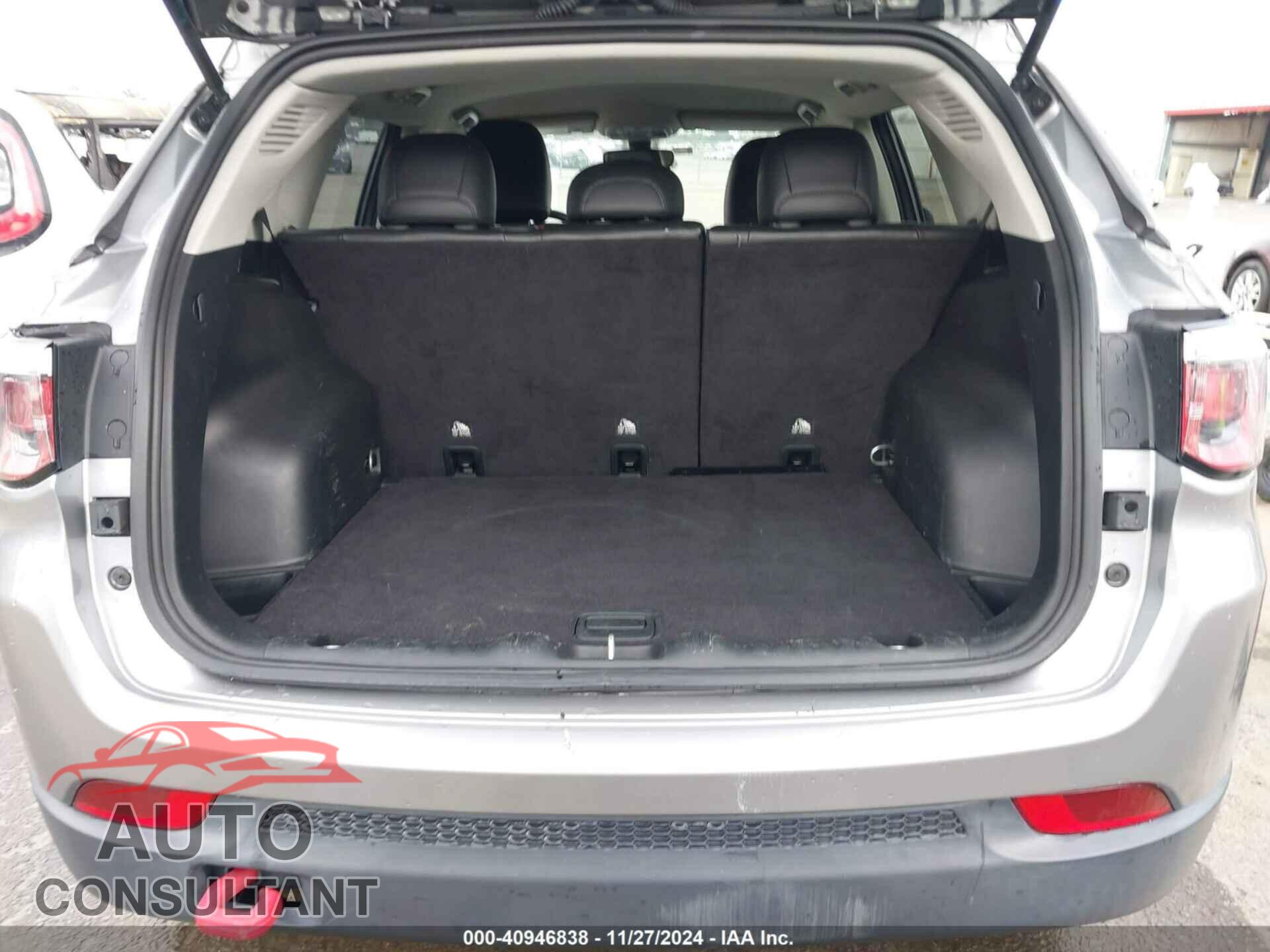 JEEP COMPASS 2020 - 3C4NJDDB8LT184200
