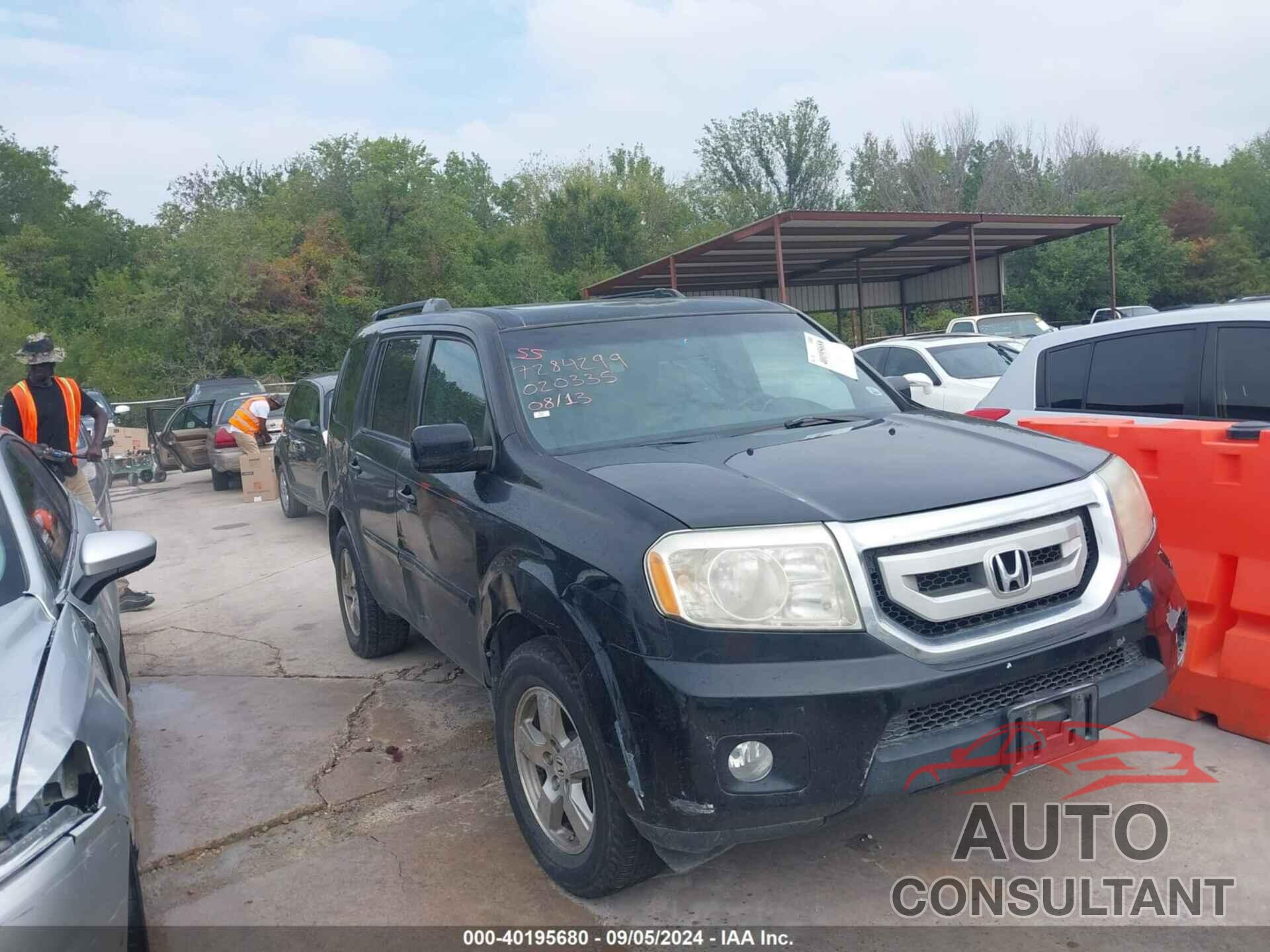 HONDA PILOT 2011 - 5FNYF3H59BB020335