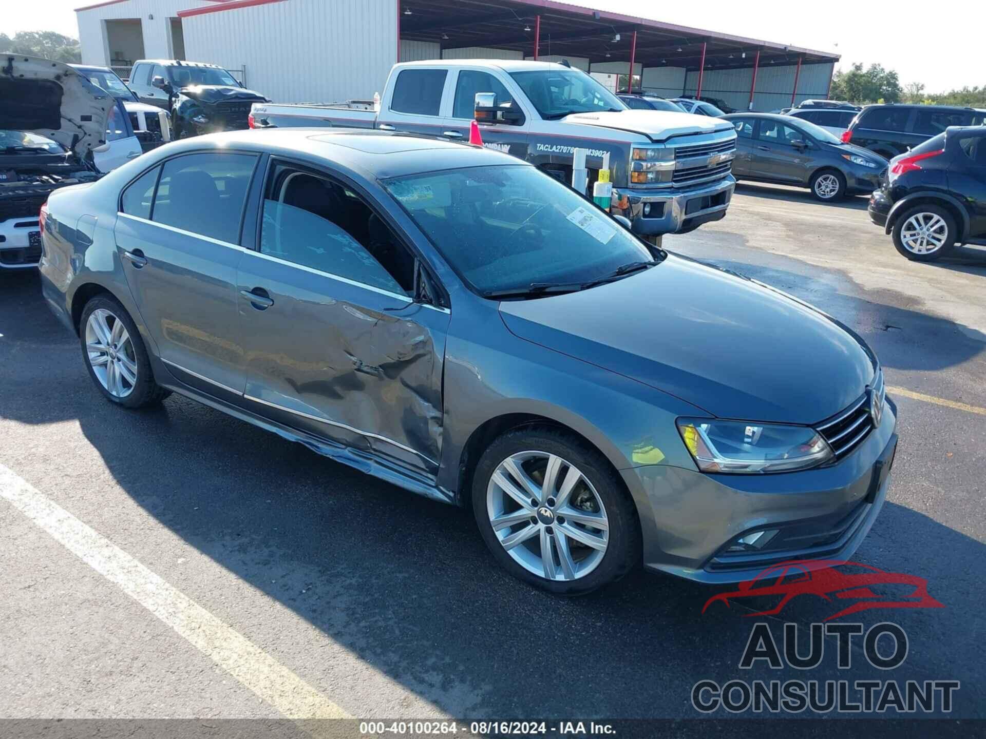 VOLKSWAGEN JETTA 2017 - 3VWL17AJ7HM269760