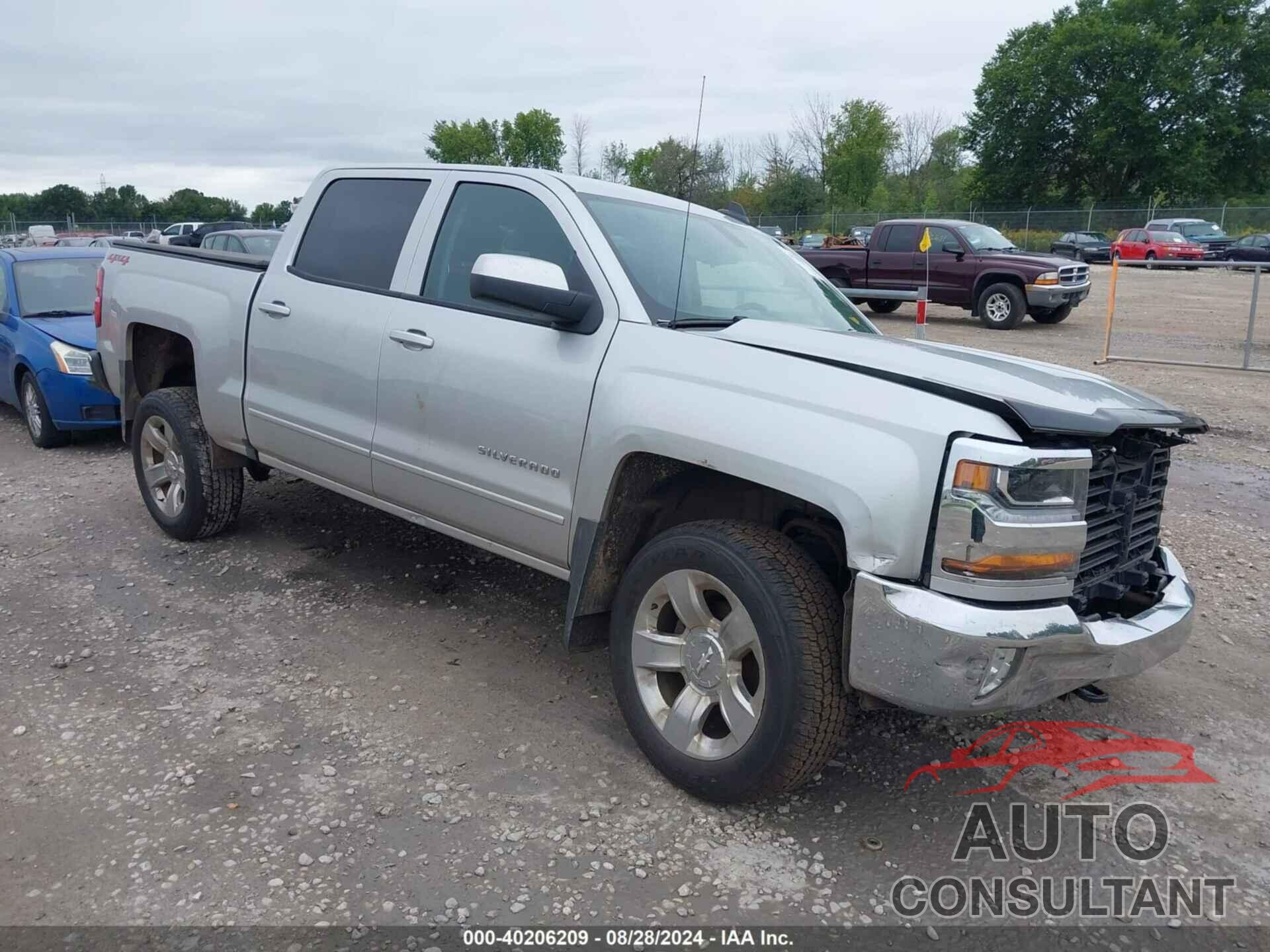 CHEVROLET SILVERADO 1500 2018 - 3GCUKRER5JG278011