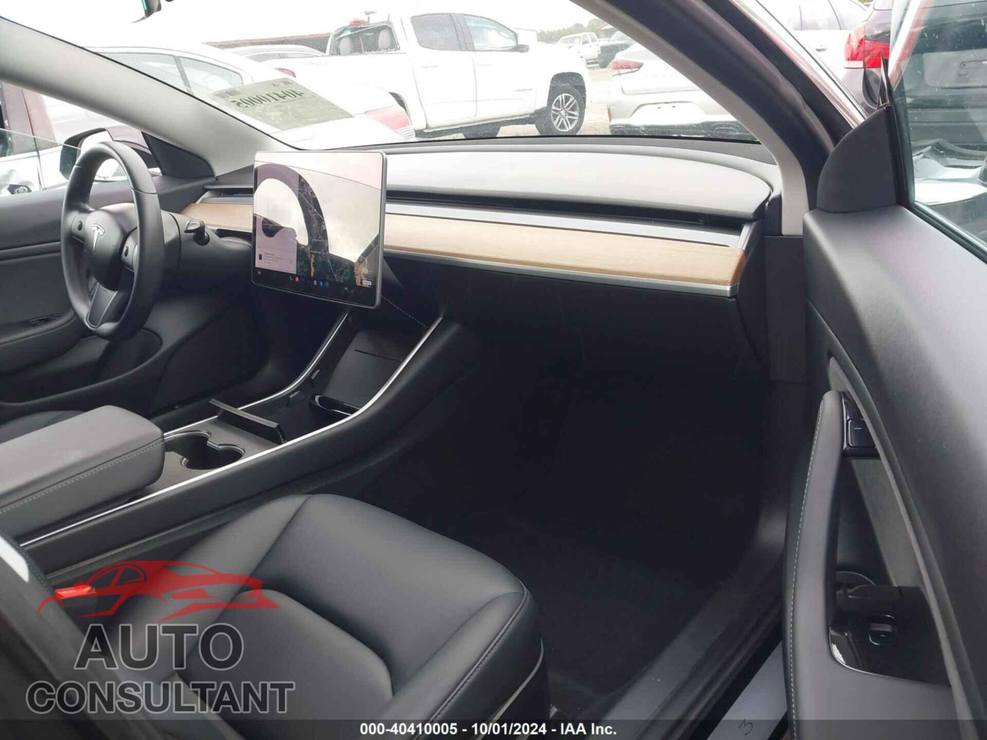 TESLA MODEL 3 2018 - 5YJ3E1EA7JF152723