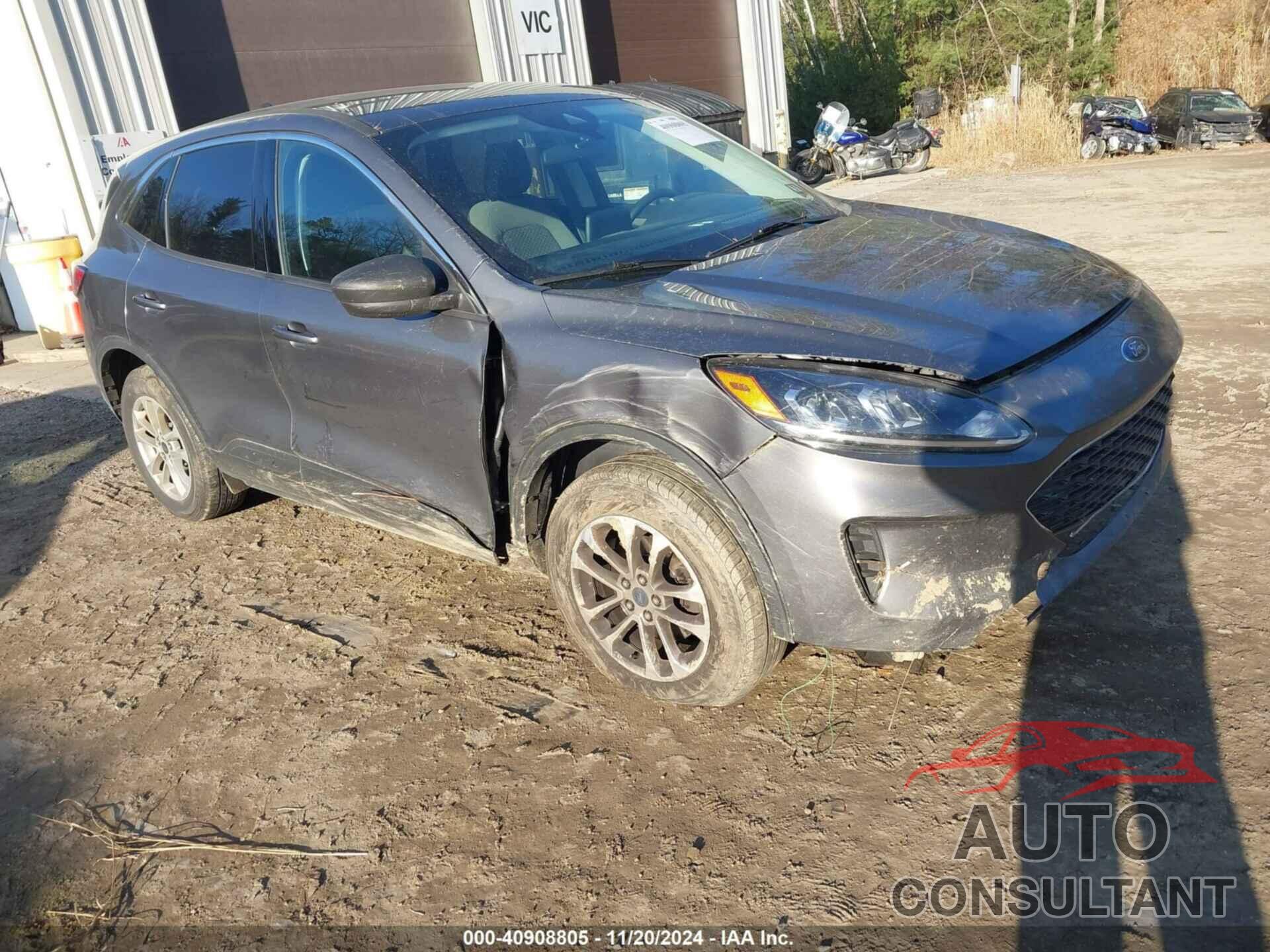 FORD ESCAPE 2022 - 1FMCU9G68NUA34831