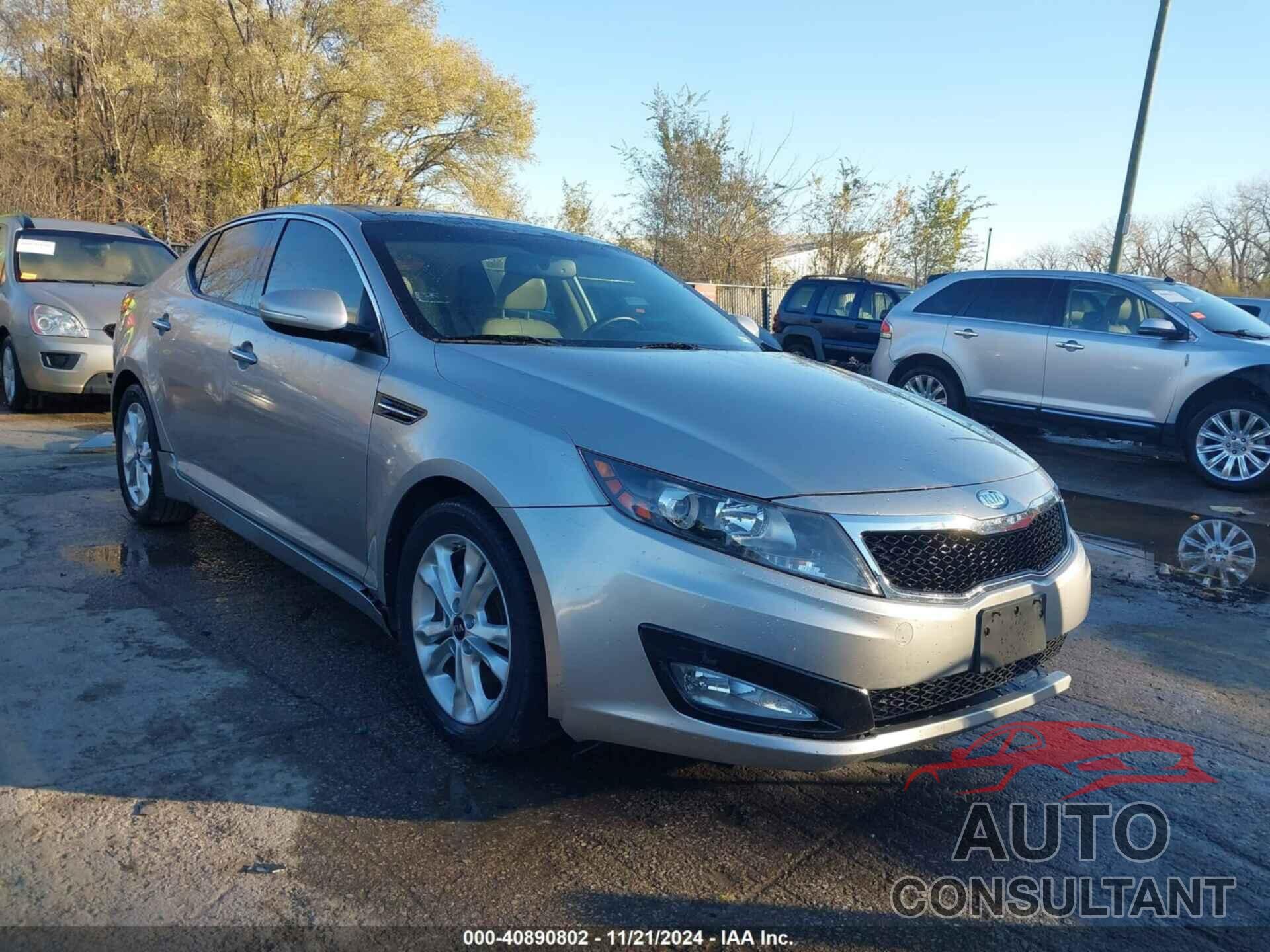 KIA OPTIMA 2011 - KNAGN4A79B5083367