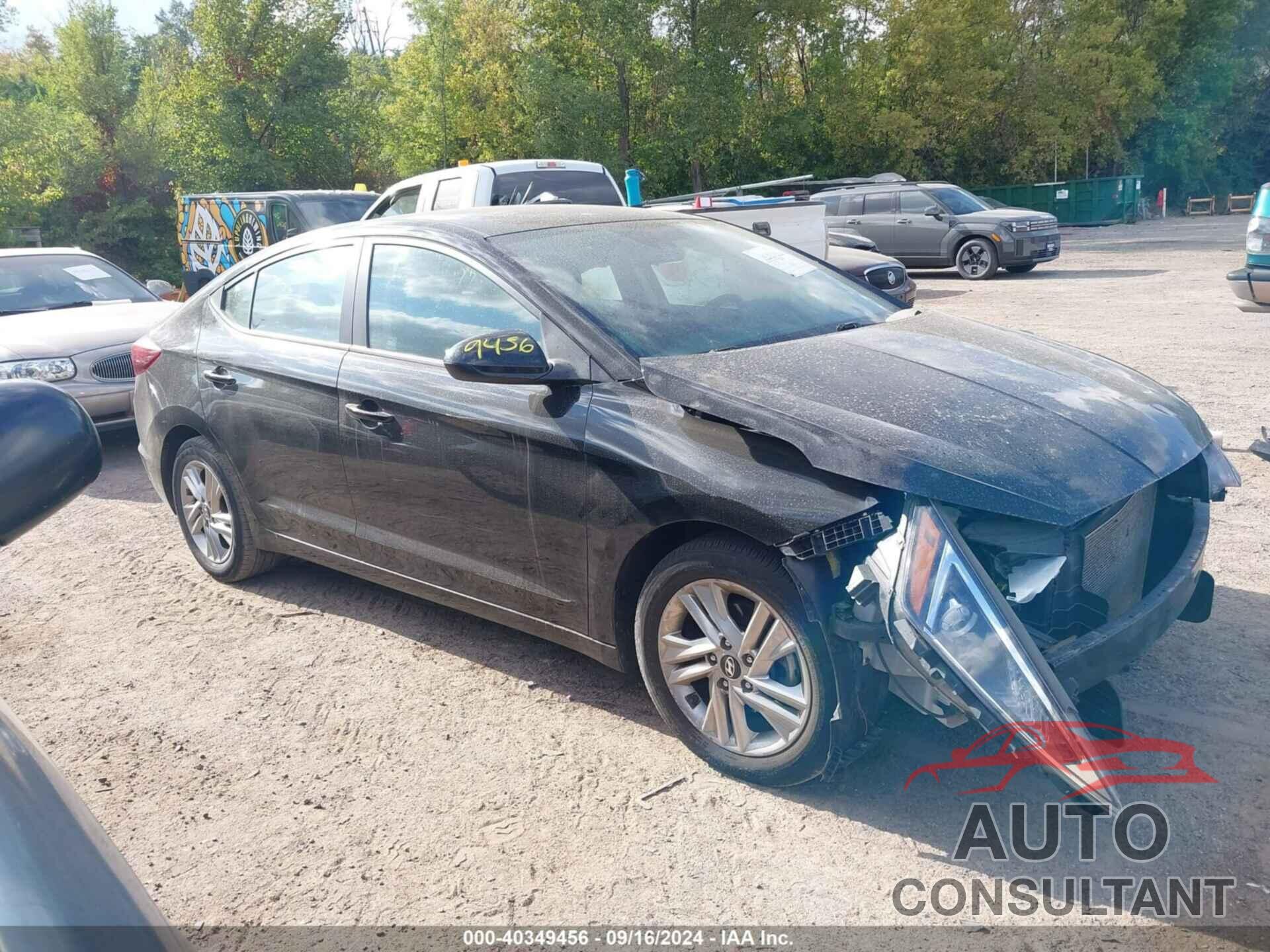 HYUNDAI ELANTRA 2019 - KMHD84LF6KU742394
