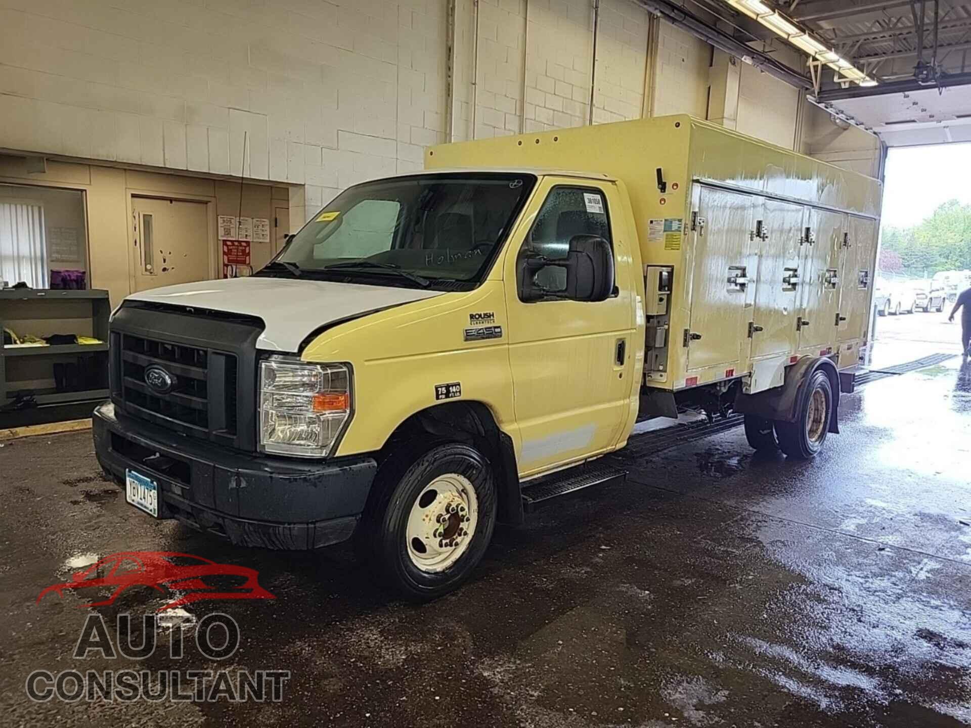 FORD E-450 CUTAWAY 2017 - 1FDXE4FS8HDC72229