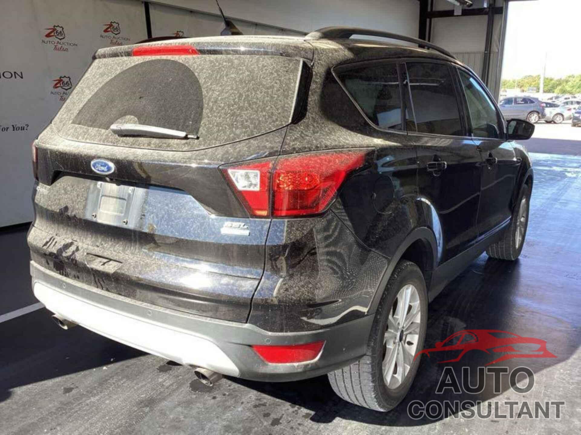 FORD ESCAPE 2019 - 1FMCU9HD3KUA65672