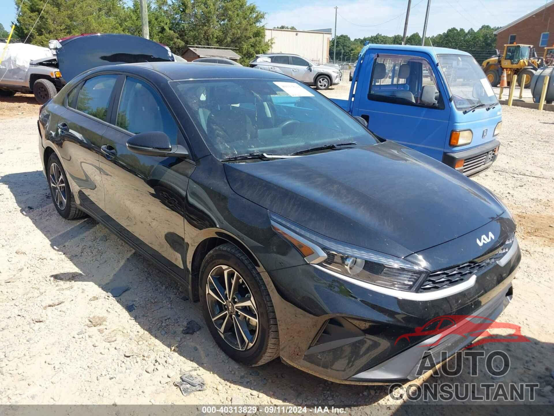 KIA FORTE 2024 - 3KPF24AD2RE713726