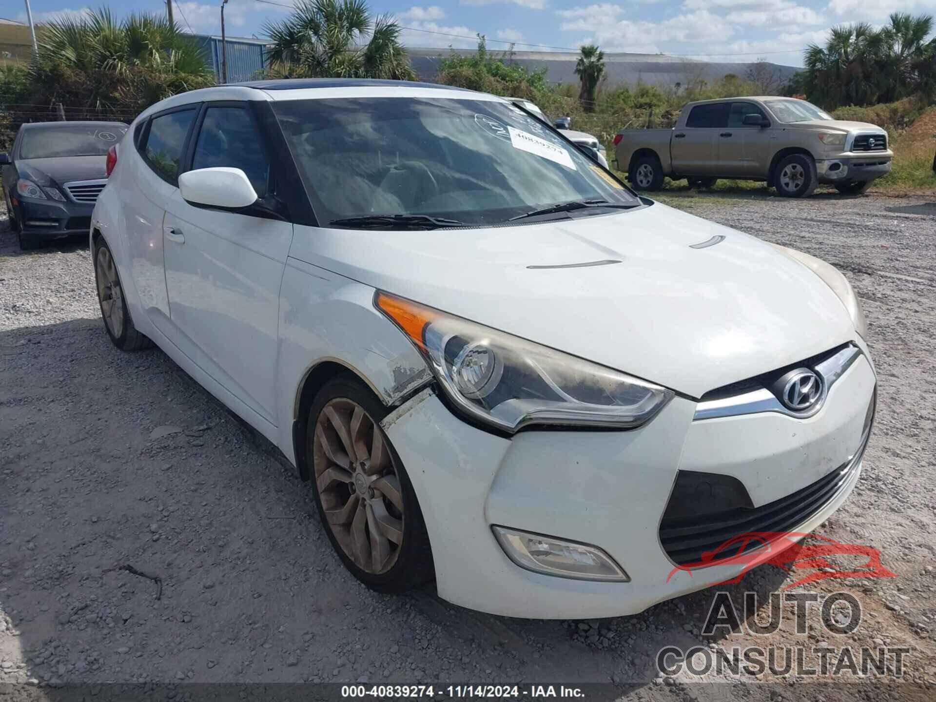 HYUNDAI VELOSTER 2013 - KMHTC6AD6DU156692