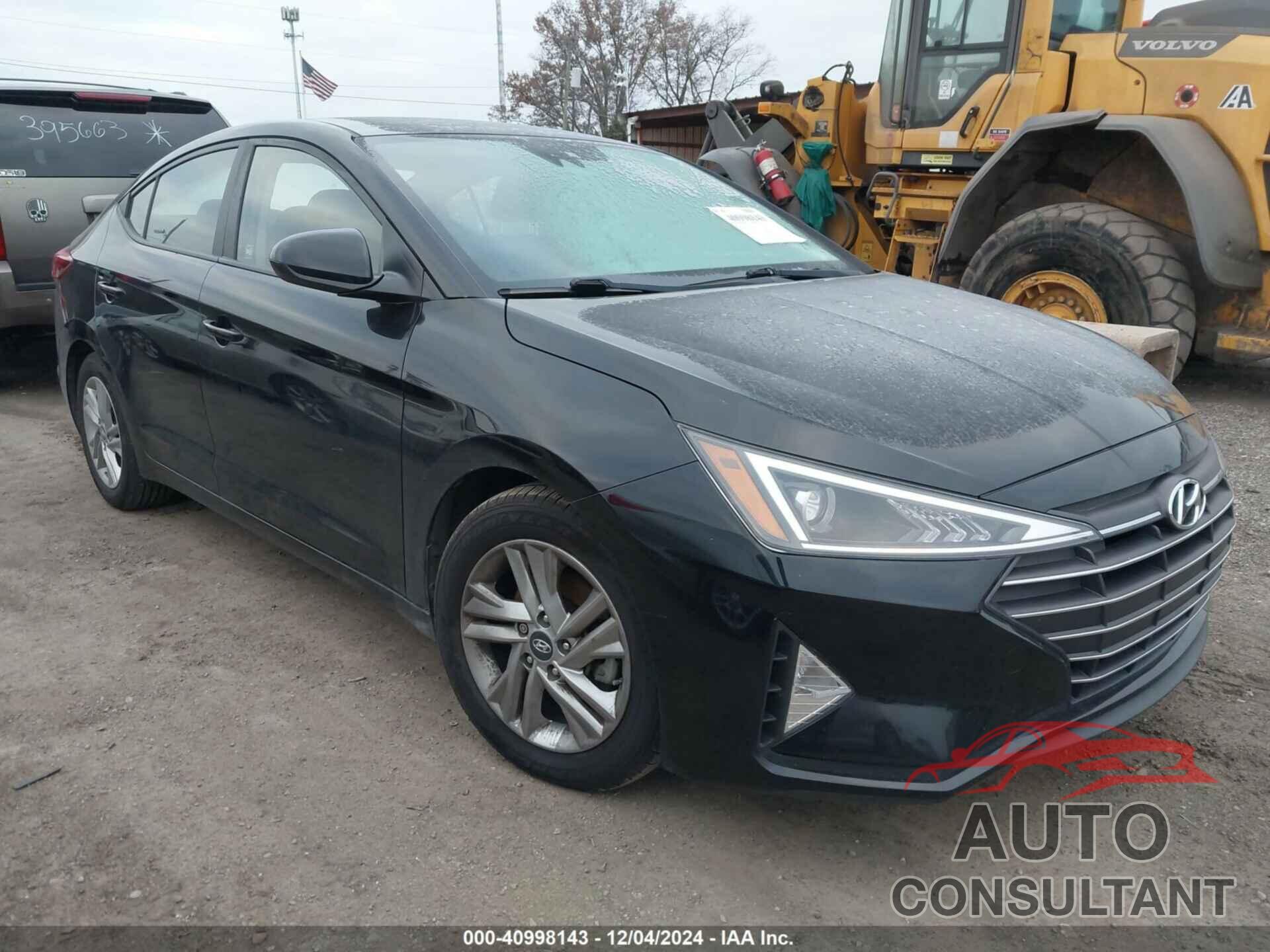 HYUNDAI ELANTRA 2019 - KMHD84LF1KU874706