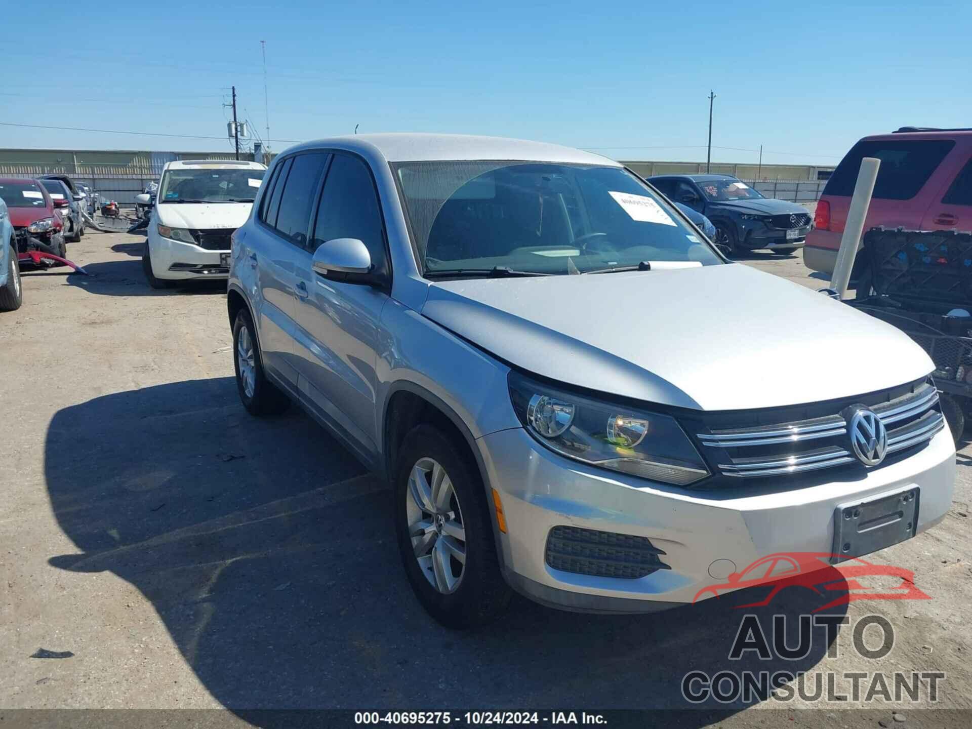 VOLKSWAGEN TIGUAN 2012 - WVGAV7AX1CW606799