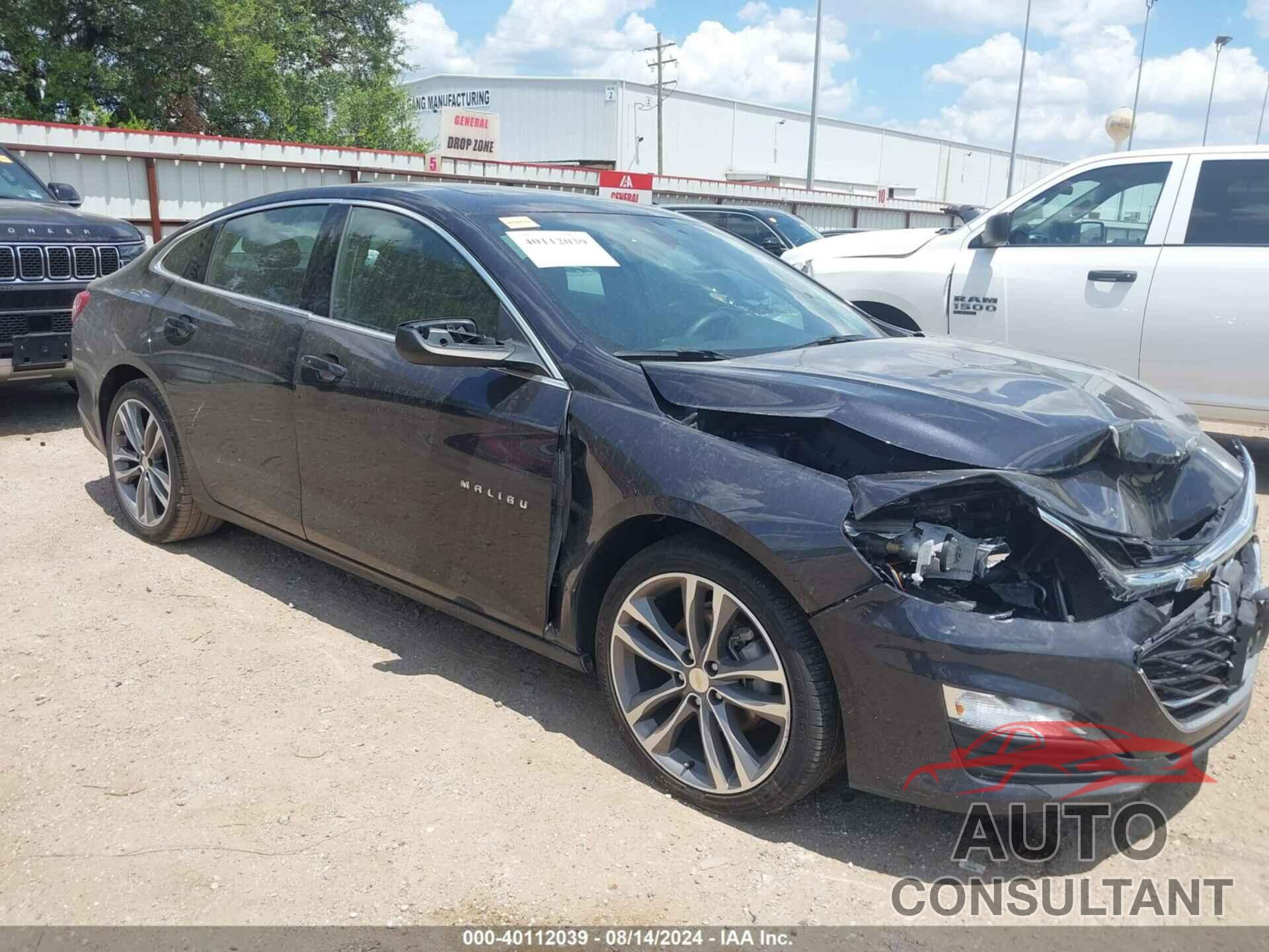 CHEVROLET MALIBU 2022 - 1G1ZD5ST2NF194320