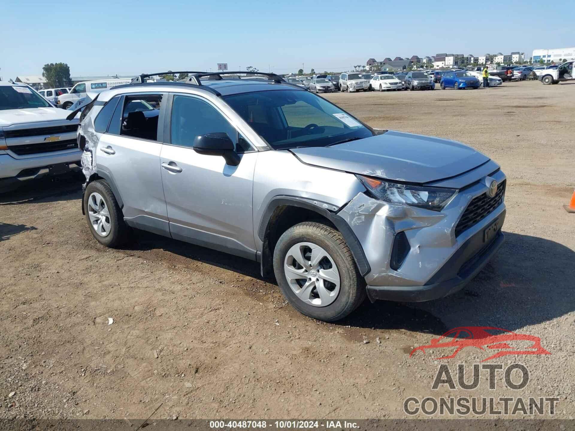 TOYOTA RAV4 2019 - 2T3H1RFV0KC018313