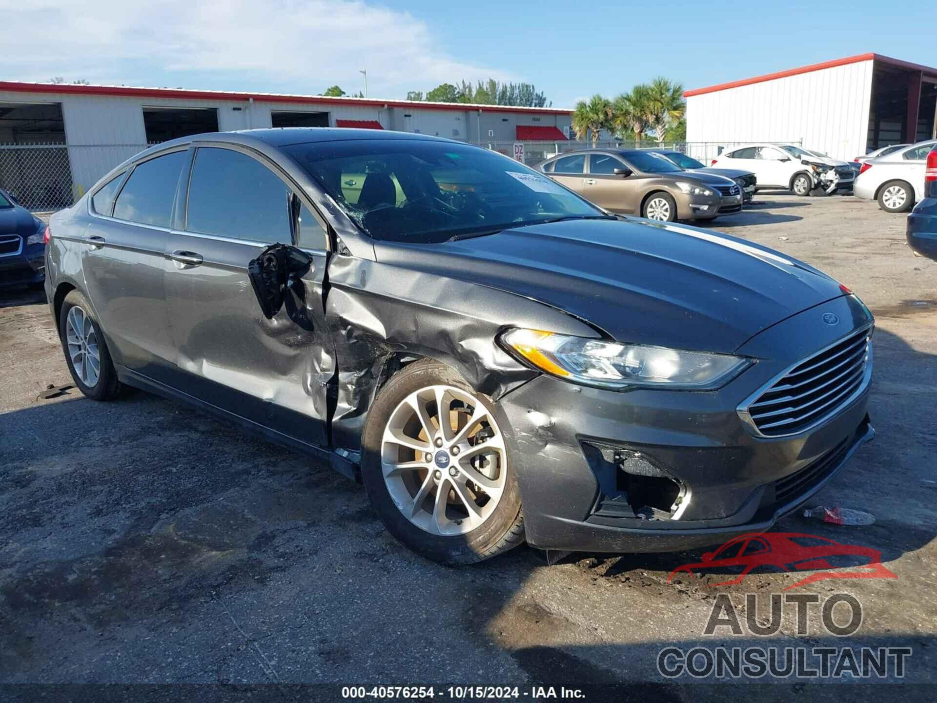 FORD FUSION 2020 - 3FA6P0HDXLR134893