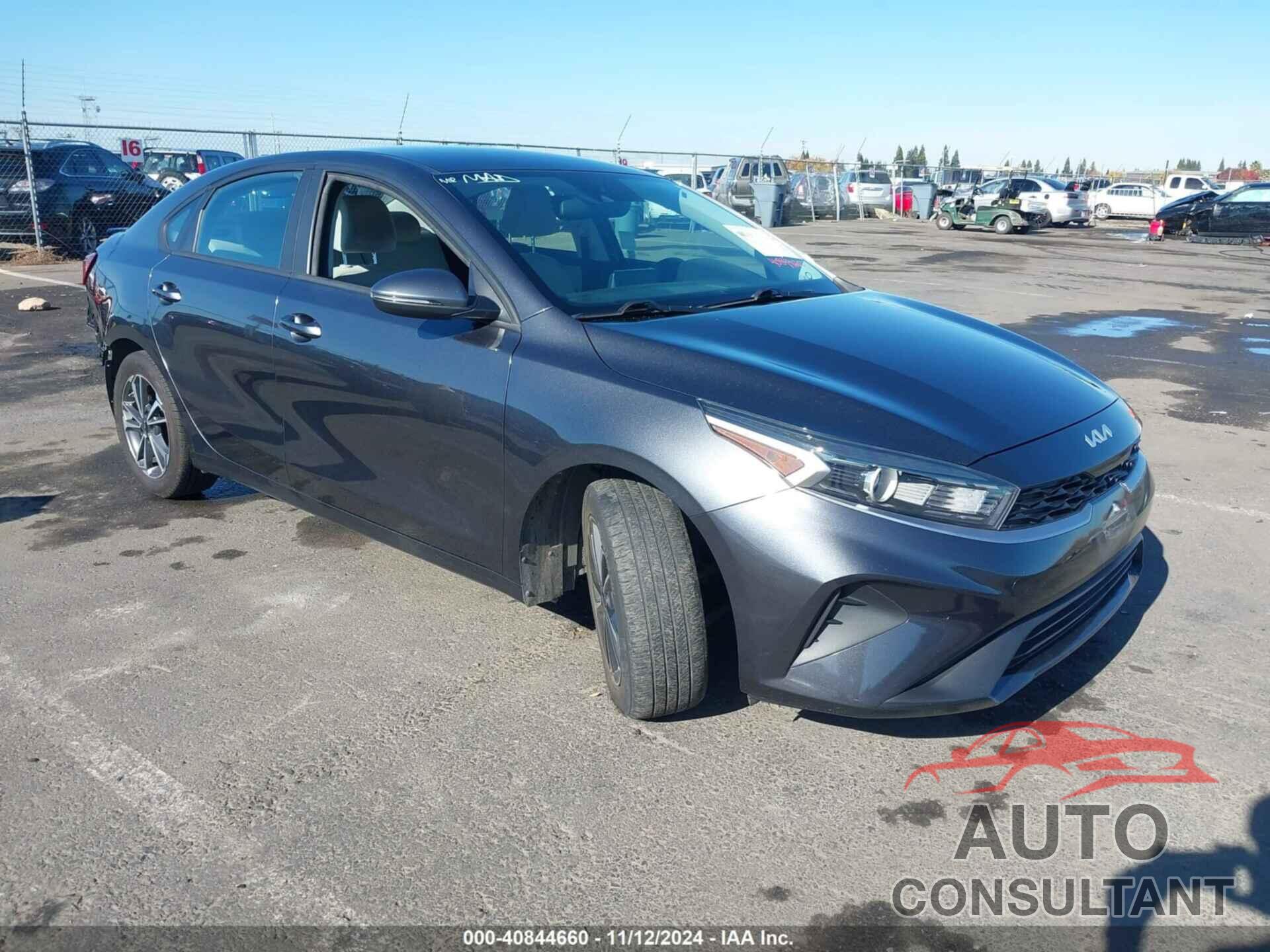 KIA FORTE 2023 - 3KPF24AD4PE511256