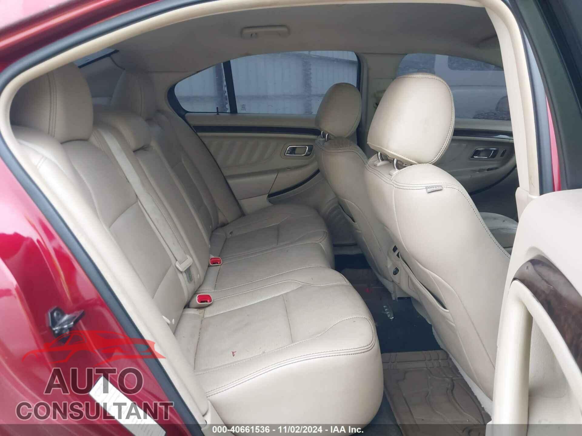FORD TAURUS 2013 - 1FAHP2F82DG102054