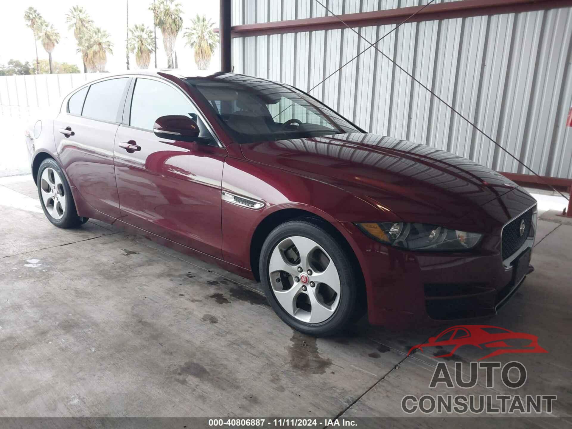 JAGUAR XE 2017 - SAJAR4BG0HA960048