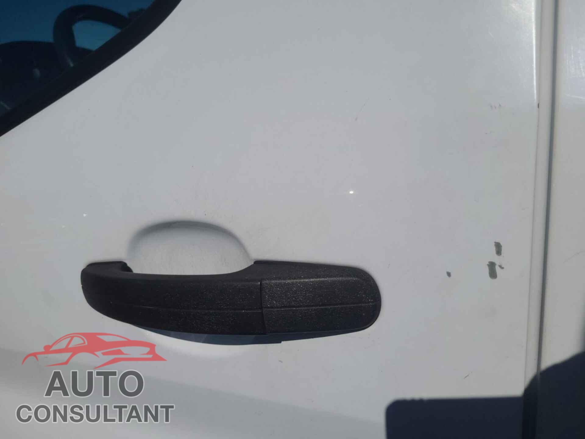 FORD TRANSIT 2017 - 1FTYE1YM4HKB28131