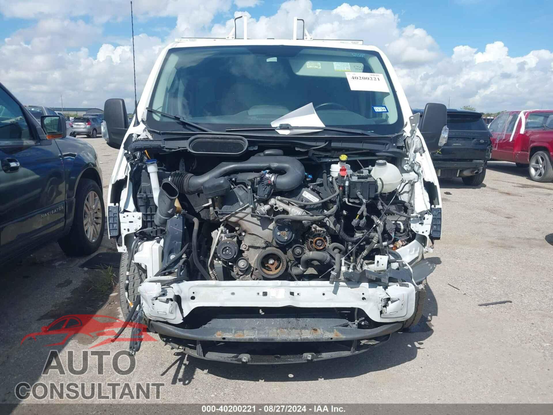 FORD TRANSIT-250 2017 - 1FTYR1YM5HKB05655