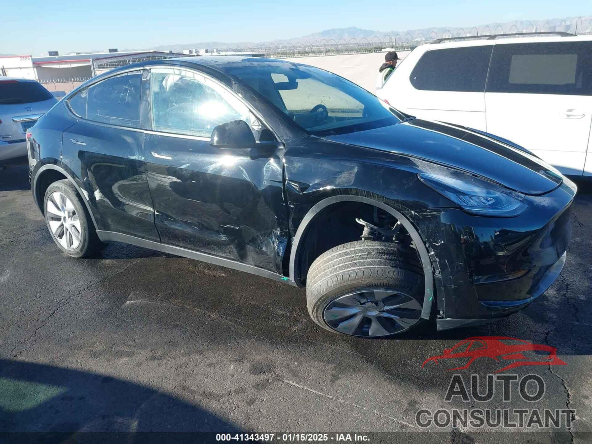 TESLA MODEL Y 2023 - 7SAYGDEE8PA151965