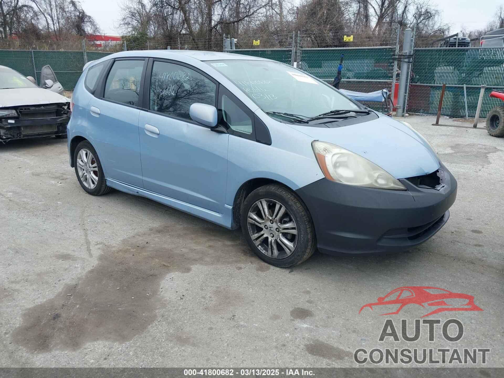 HONDA FIT 2010 - JHMGE8H43AC018111