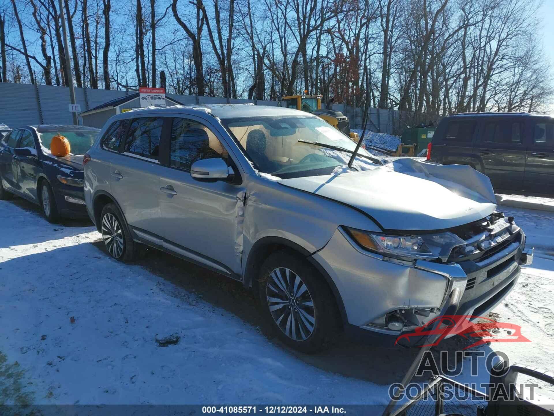 MITSUBISHI OUTLANDER 2020 - JA4AZ3A38LZ048523