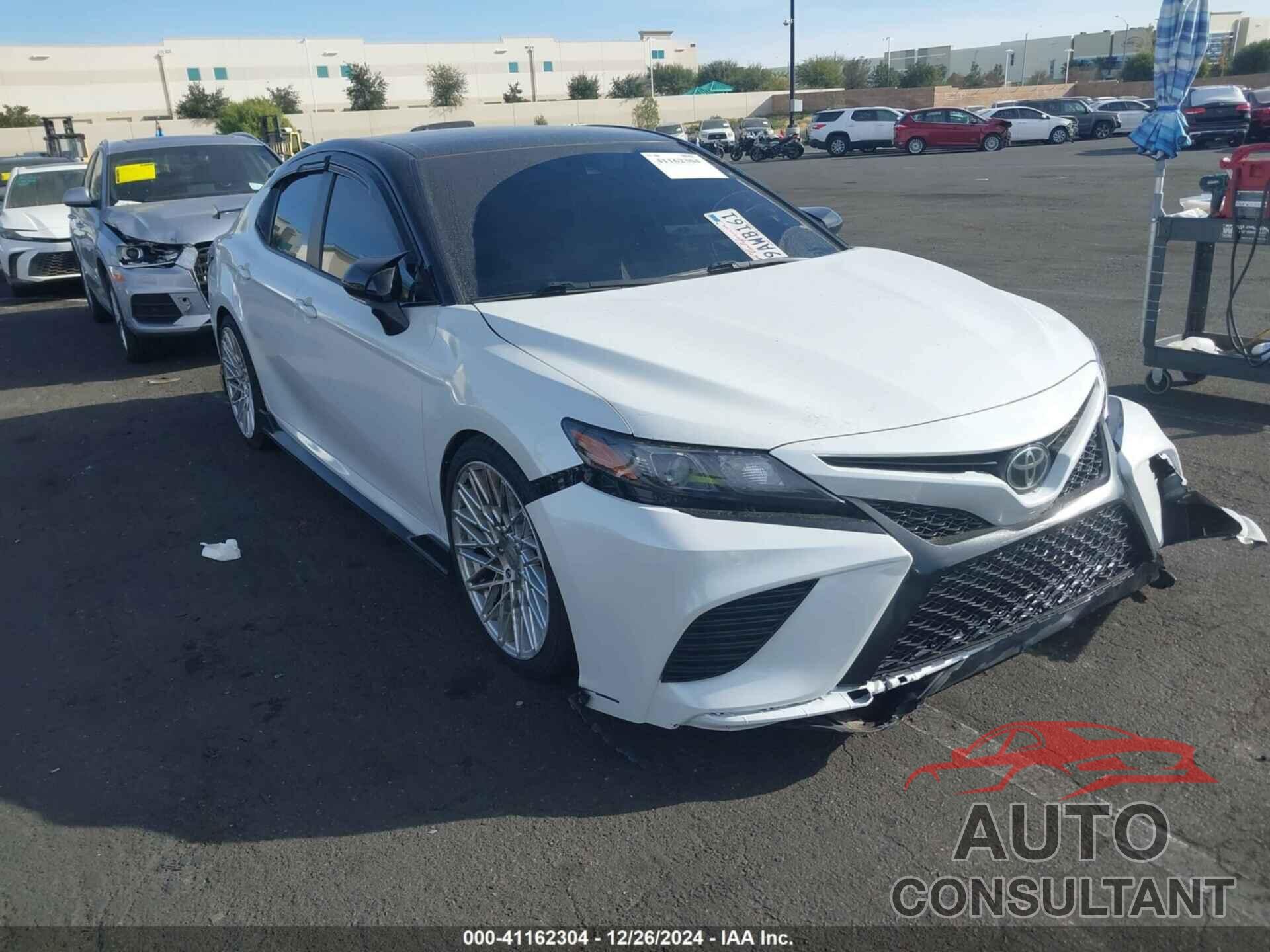 TOYOTA CAMRY 2022 - 4T1KZ1AK0NU066192
