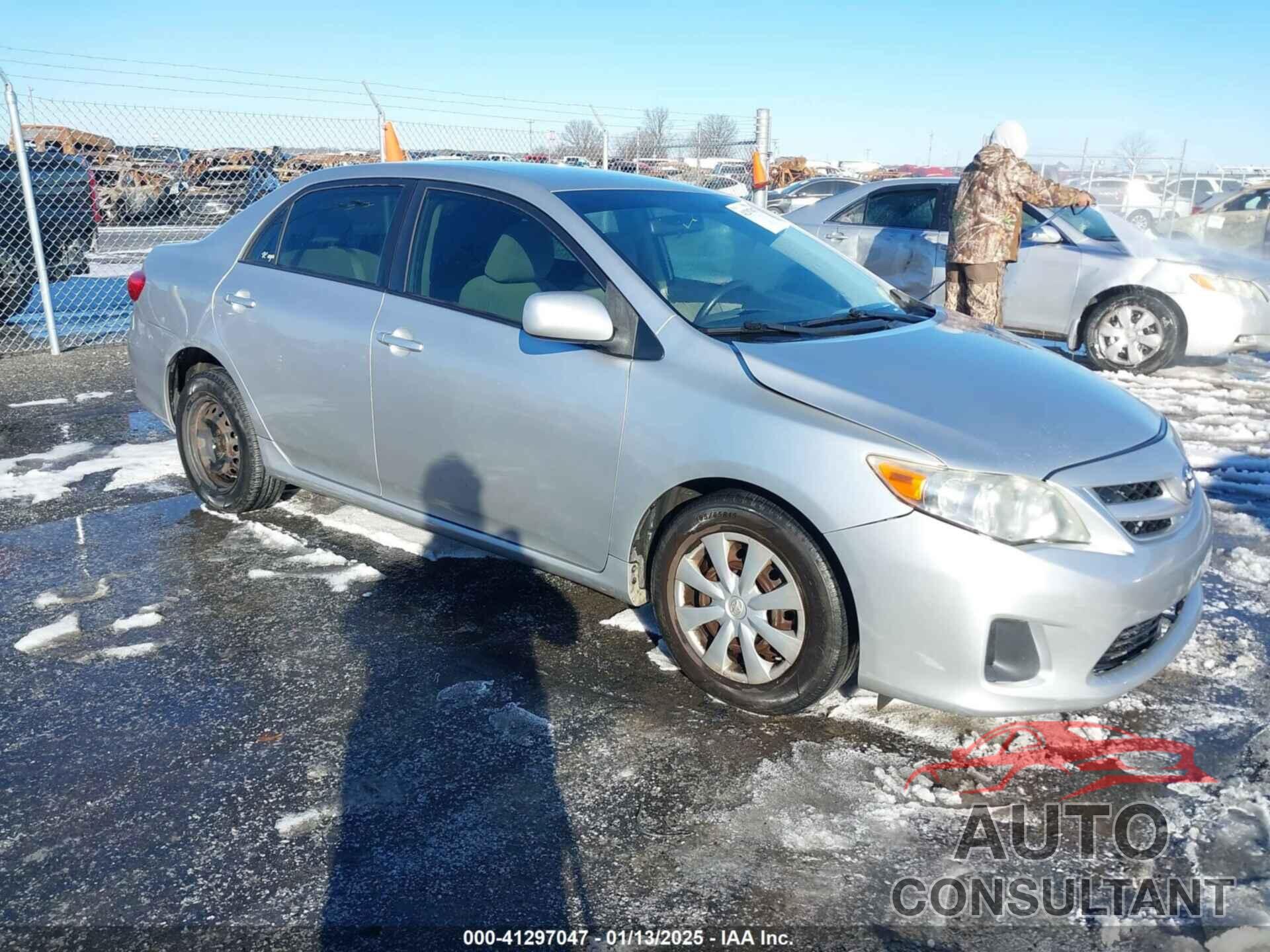 TOYOTA COROLLA 2011 - JTDBU4EE1BJ103952
