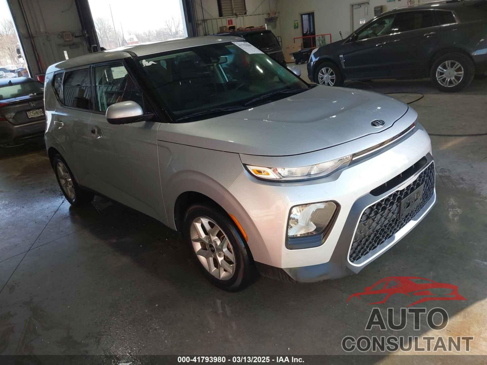 KIA SOUL 2020 - KNDJ23AU1L7067025