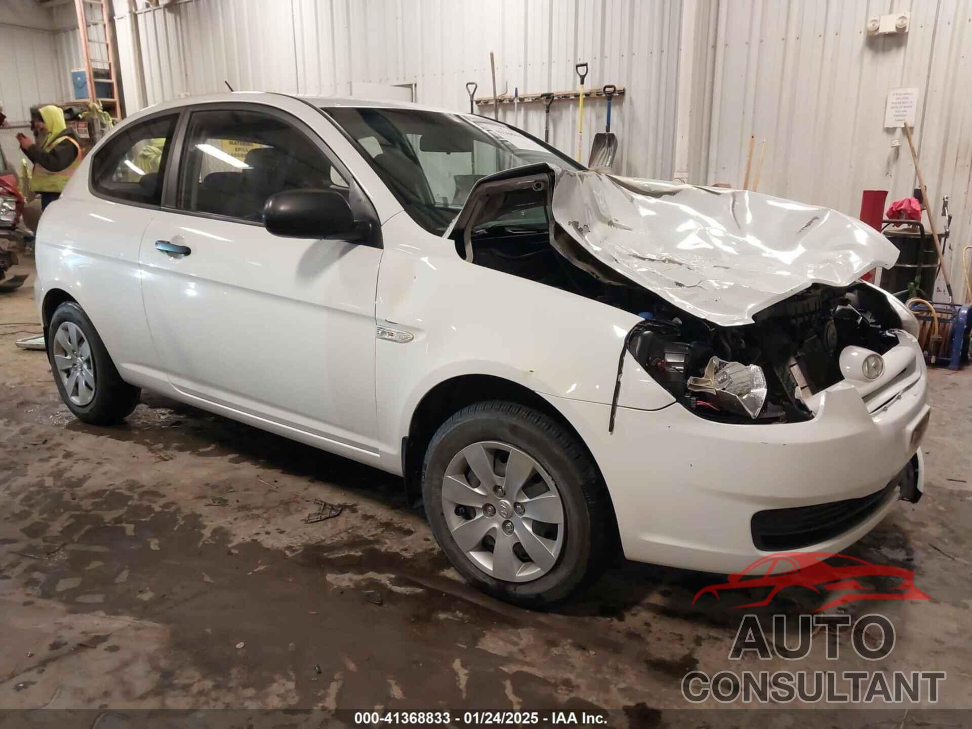 HYUNDAI ACCENT 2011 - KMHCM3AC0BU206860