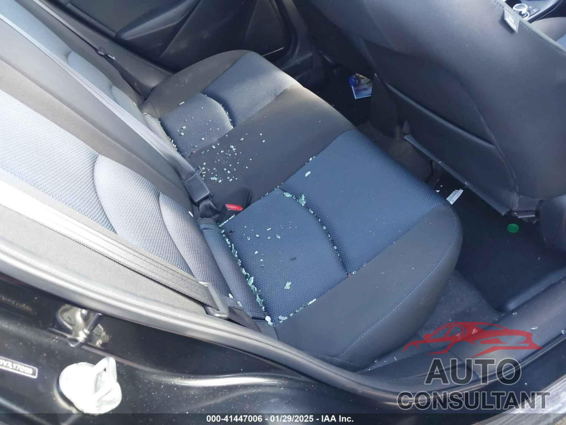 TOYOTA YARIS 2020 - 3MYDLBYV7LY712120