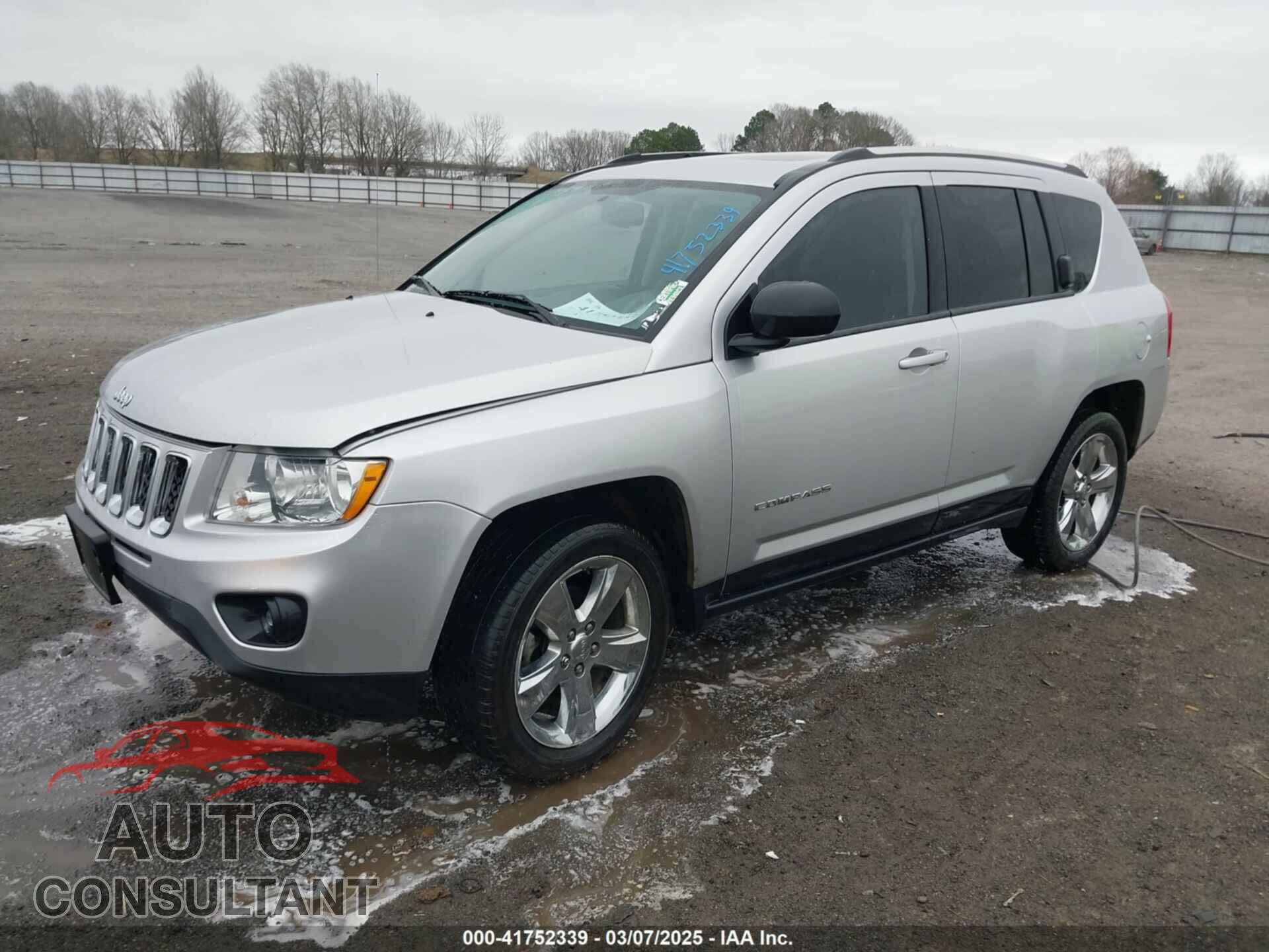 JEEP COMPASS 2012 - 1C4NJCCB3CD511555
