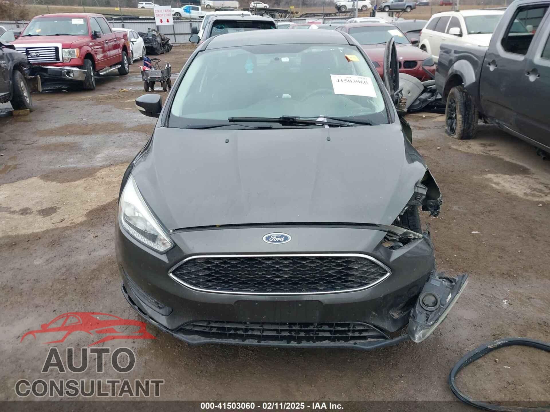 FORD FOCUS 2015 - 1FADP3F21FL374735