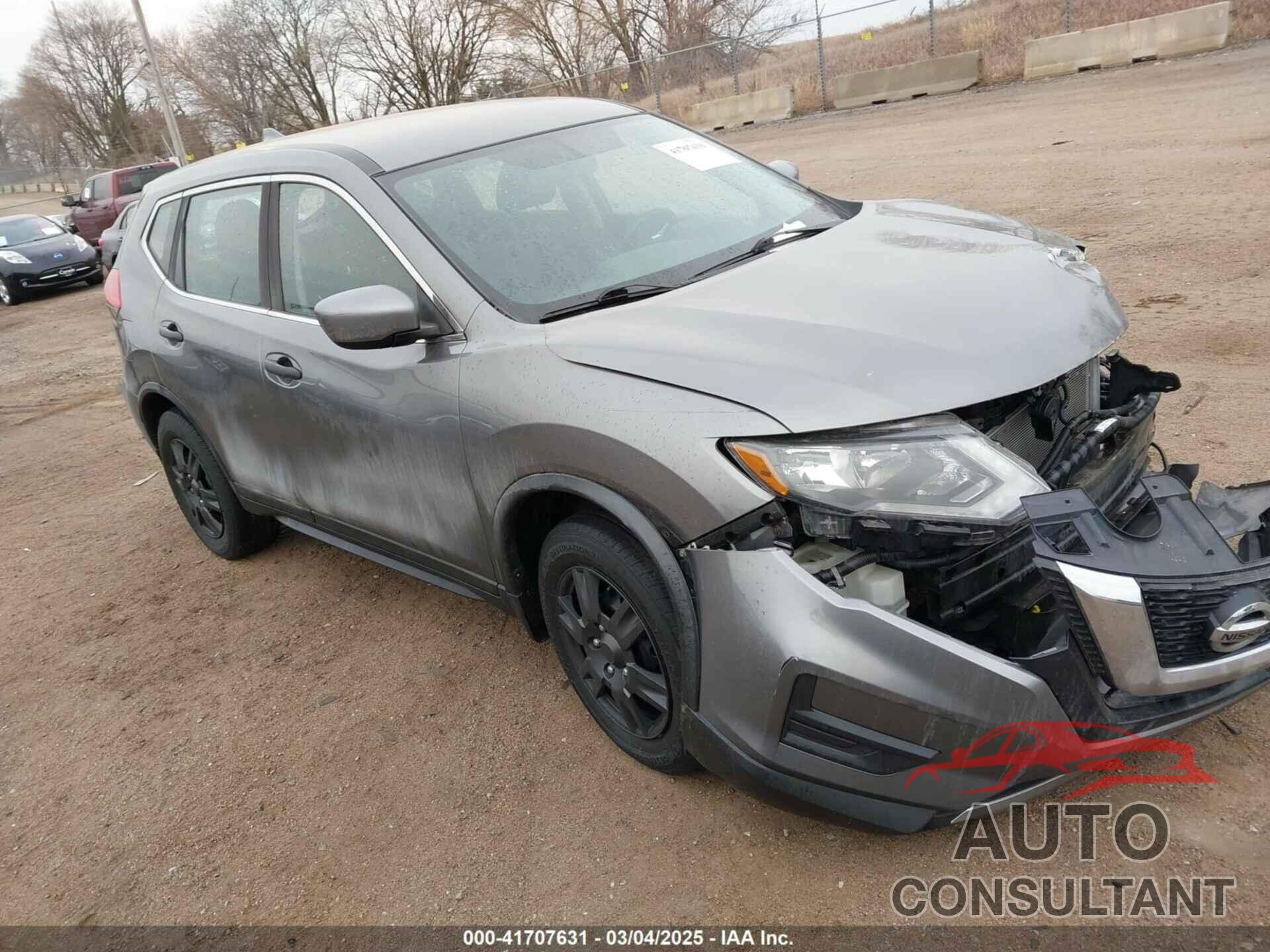 NISSAN ROGUE 2017 - KNMAT2MV8HP556282