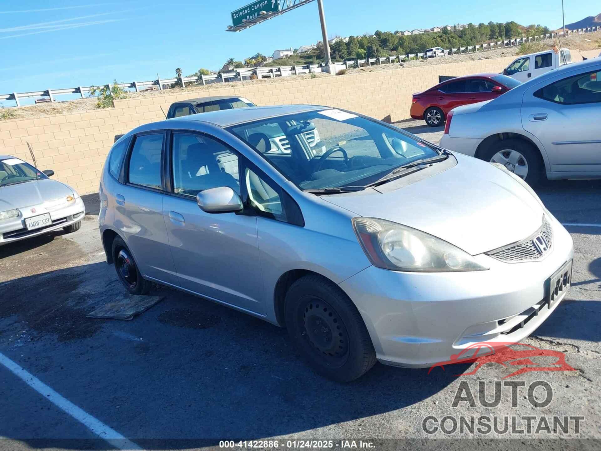 HONDA FIT 2013 - JHMGE8H32DC083186