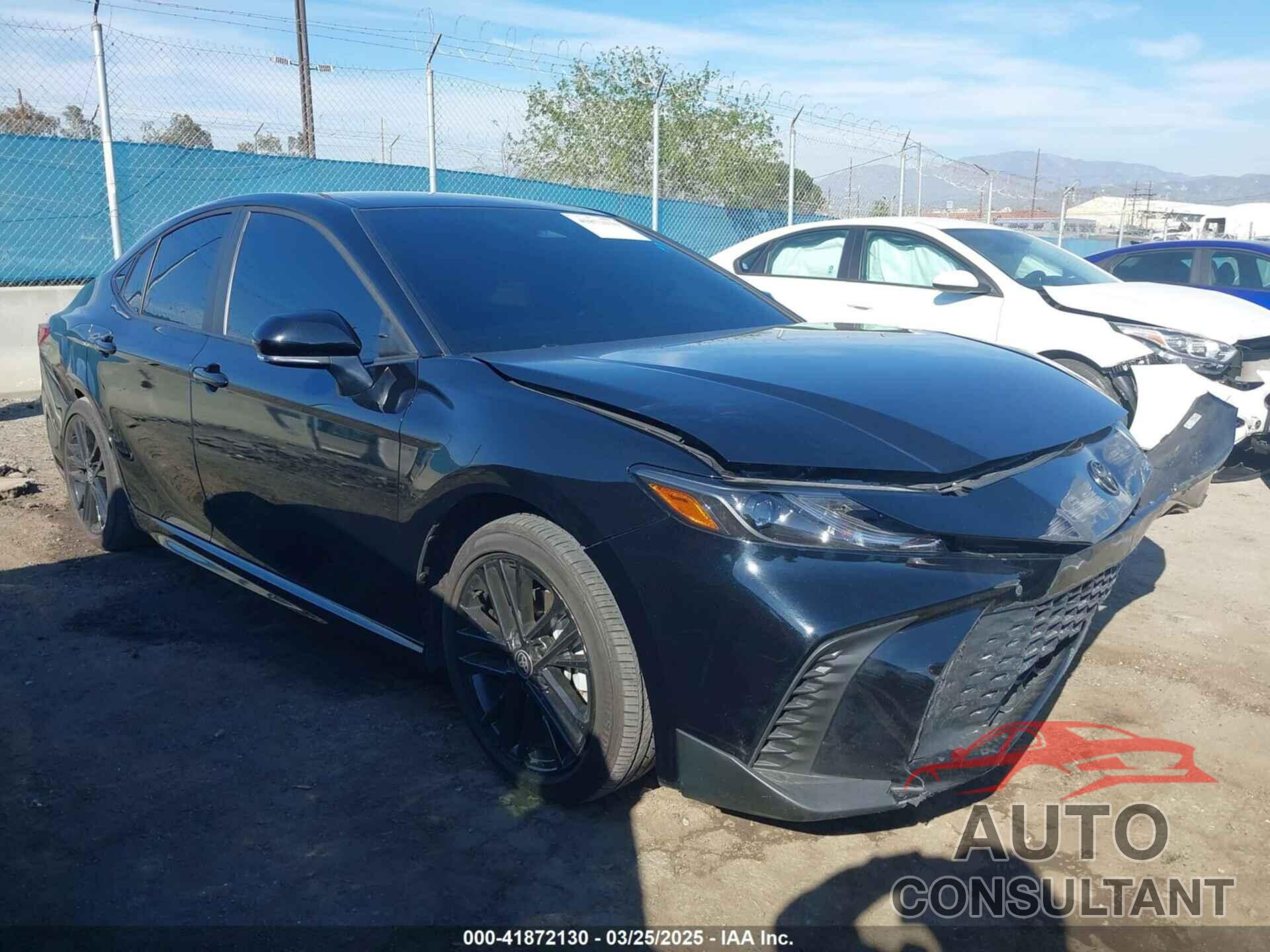 TOYOTA CAMRY 2025 - 4T1DAACK7SU020223